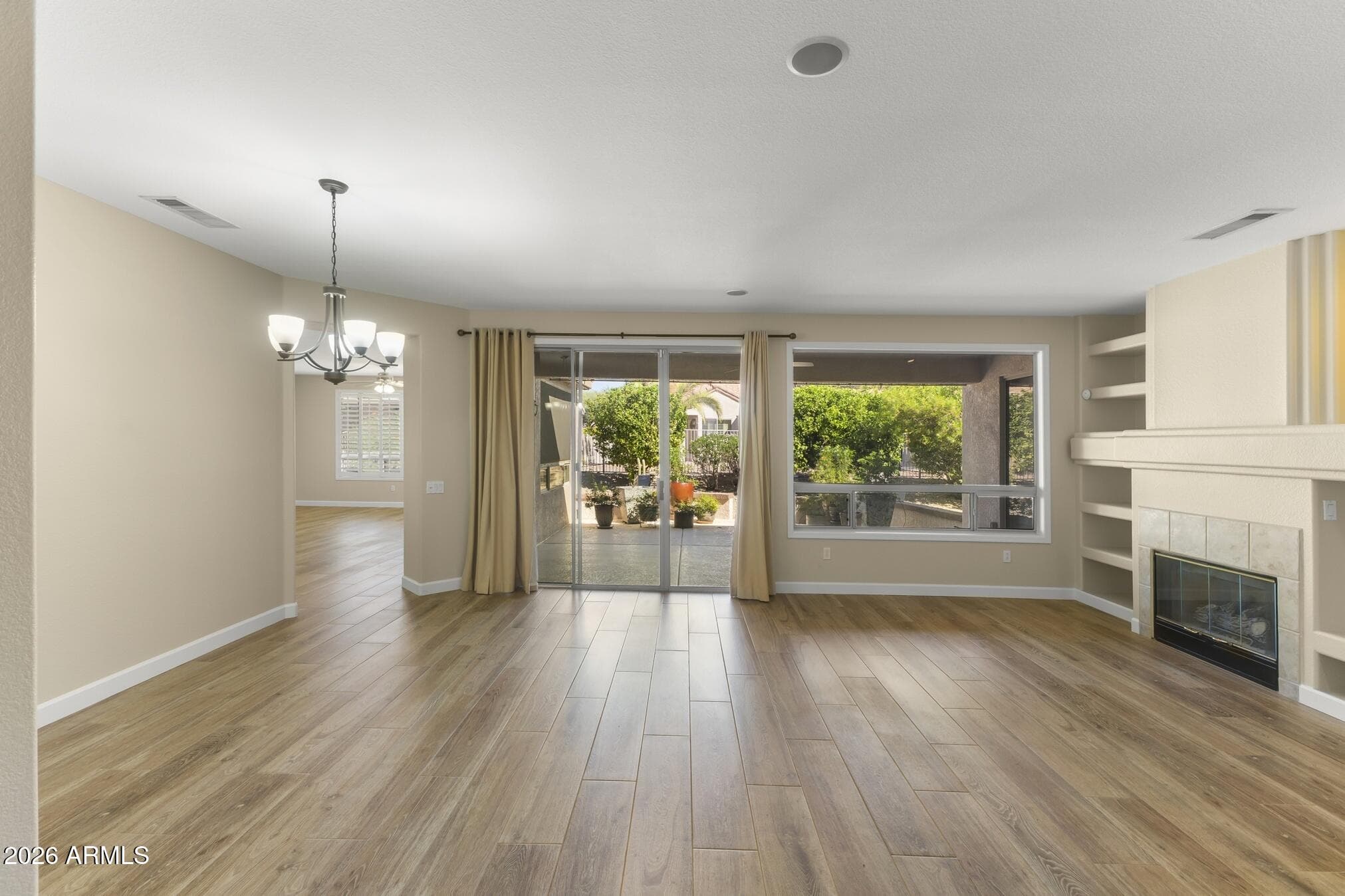16158 W Copper Point Lane — photo 5