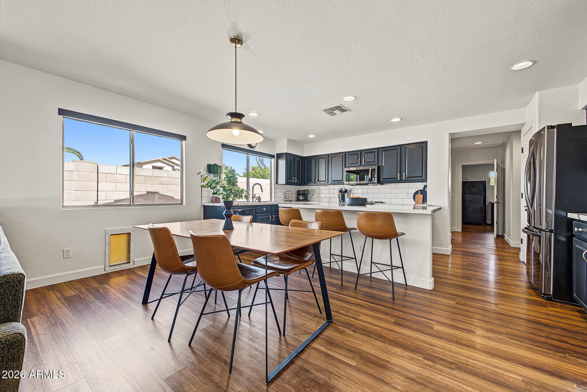 2132 S Penrose Drive — photo 8