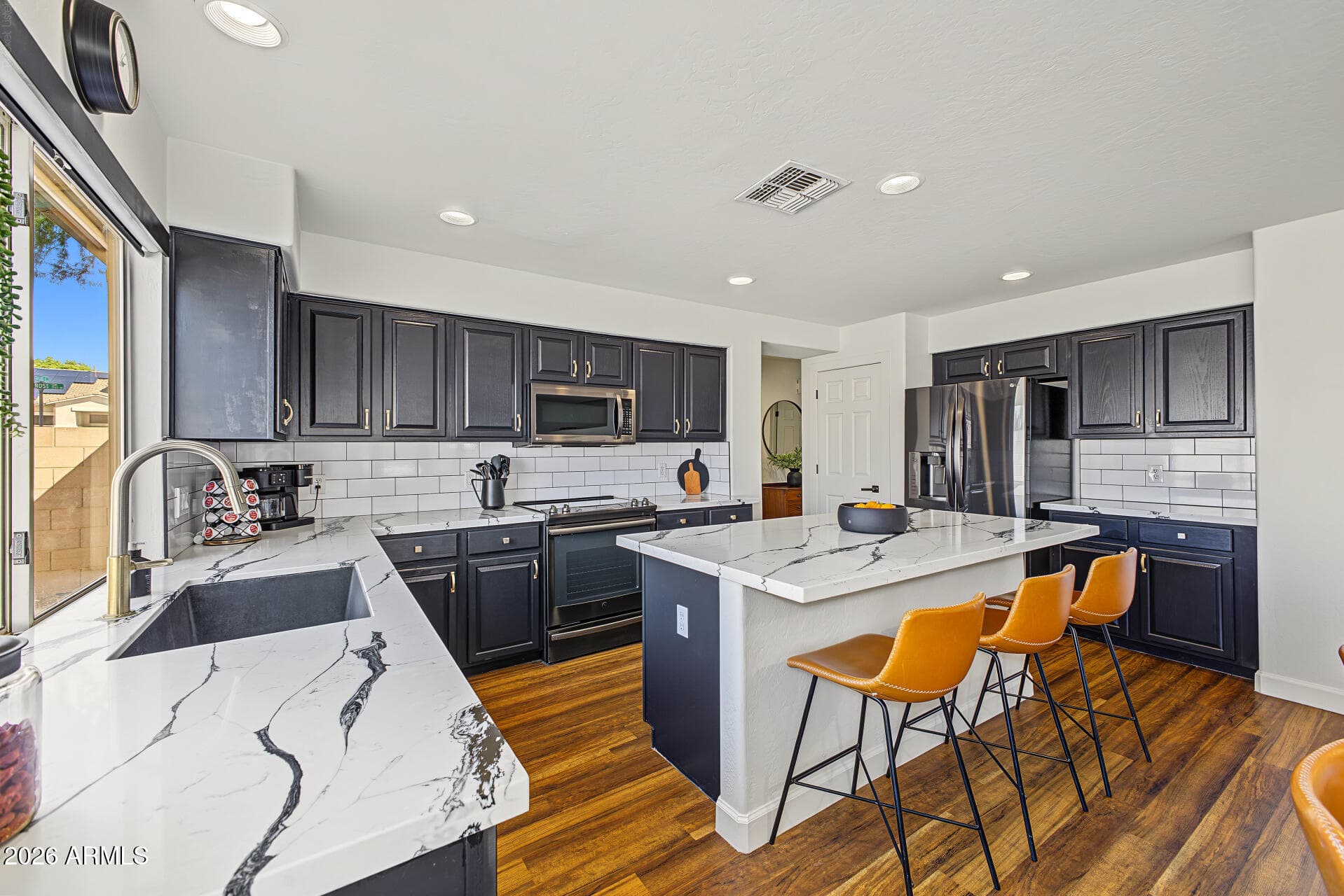 2132 S Penrose Drive — photo 4