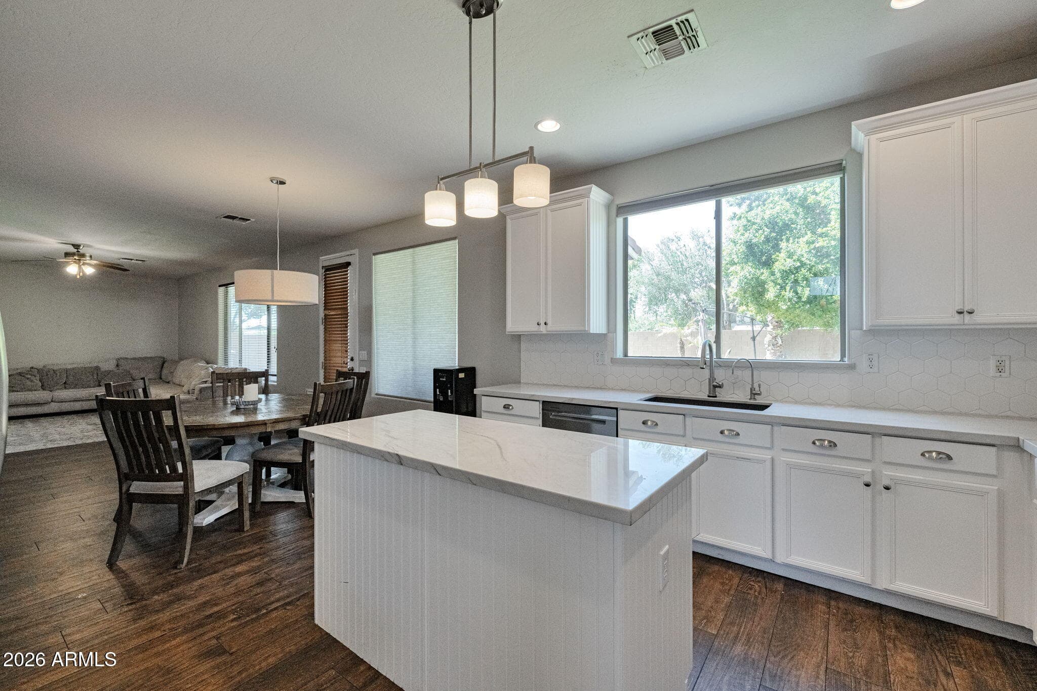 3810 S Velero Street — photo 8