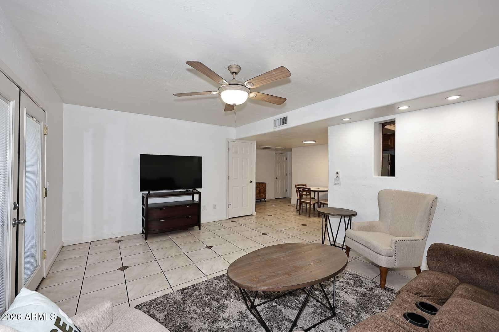 151 E Broadway Road 103 — photo 2