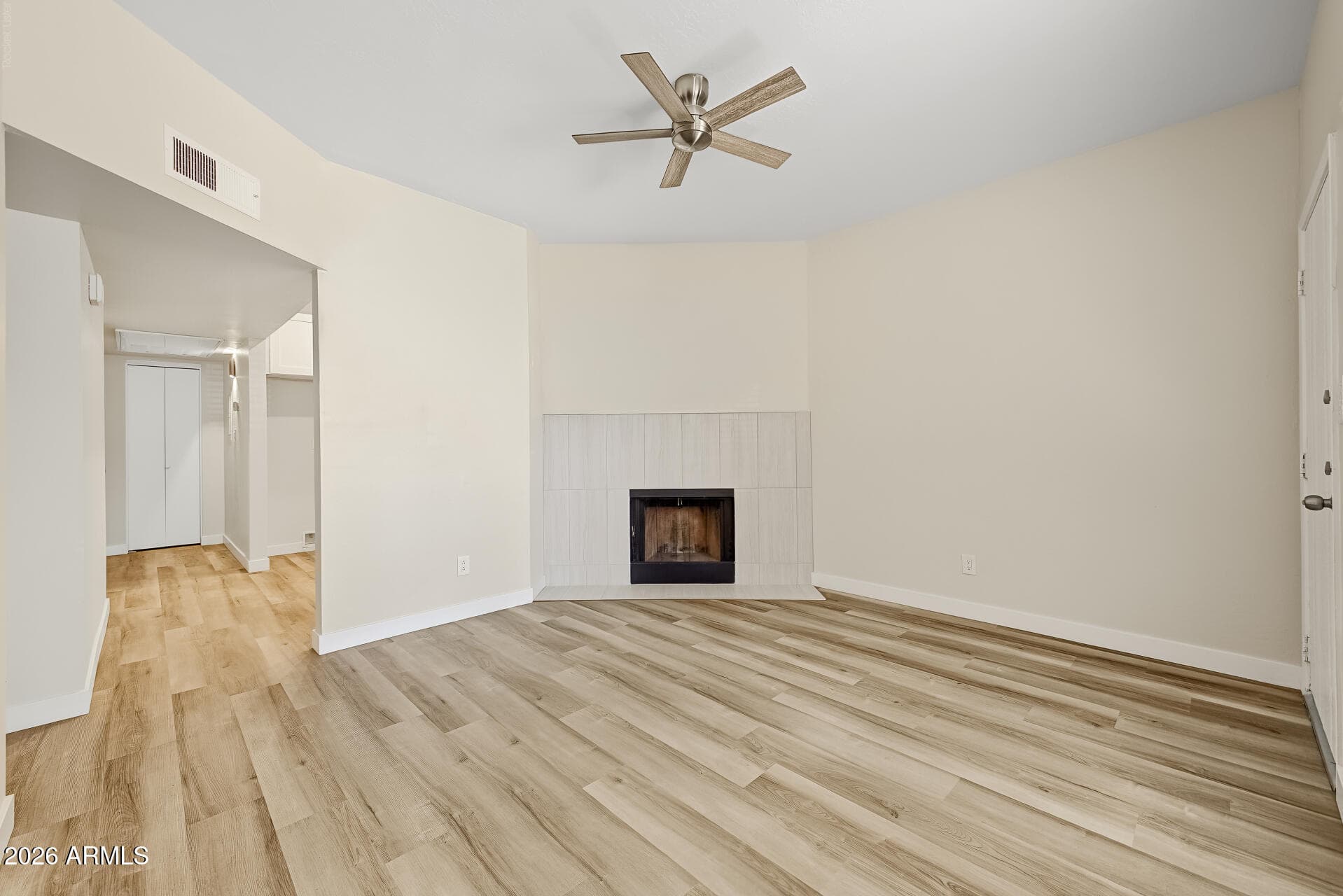 1126 W Elliot Road 1036 — photo 8