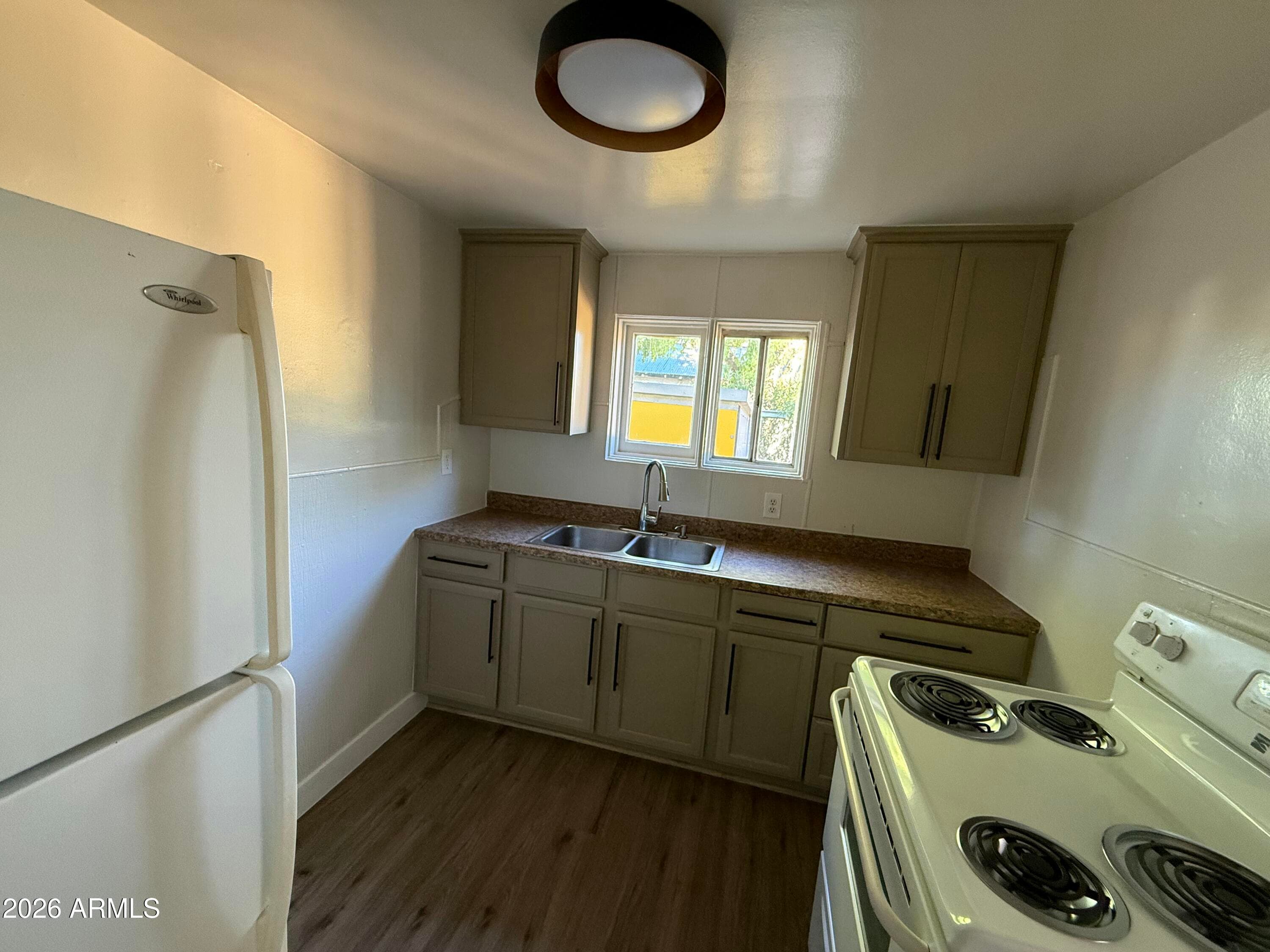 6021 W Gardenia Avenue B — photo 6