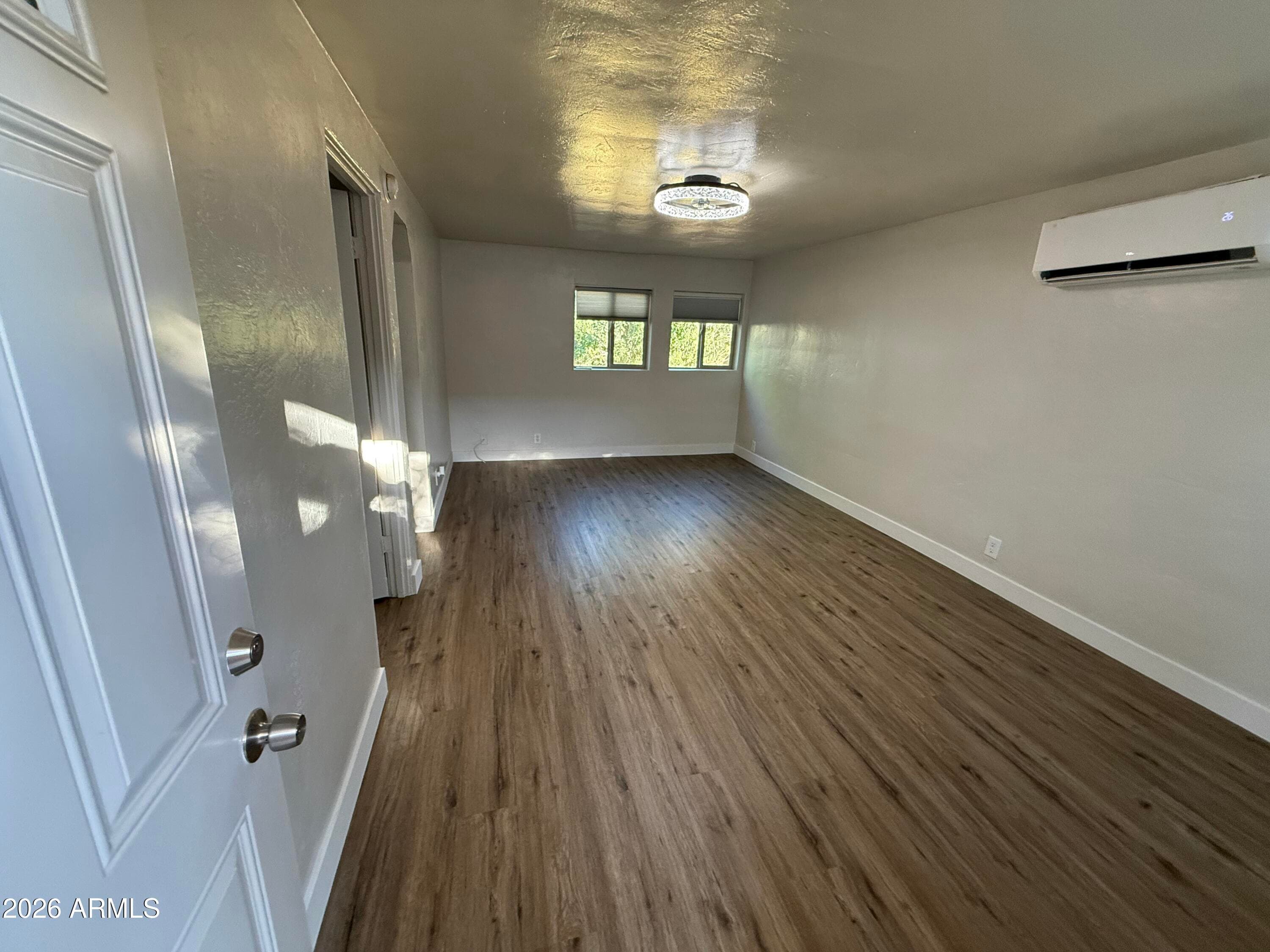 6021 W Gardenia Avenue B — photo 3