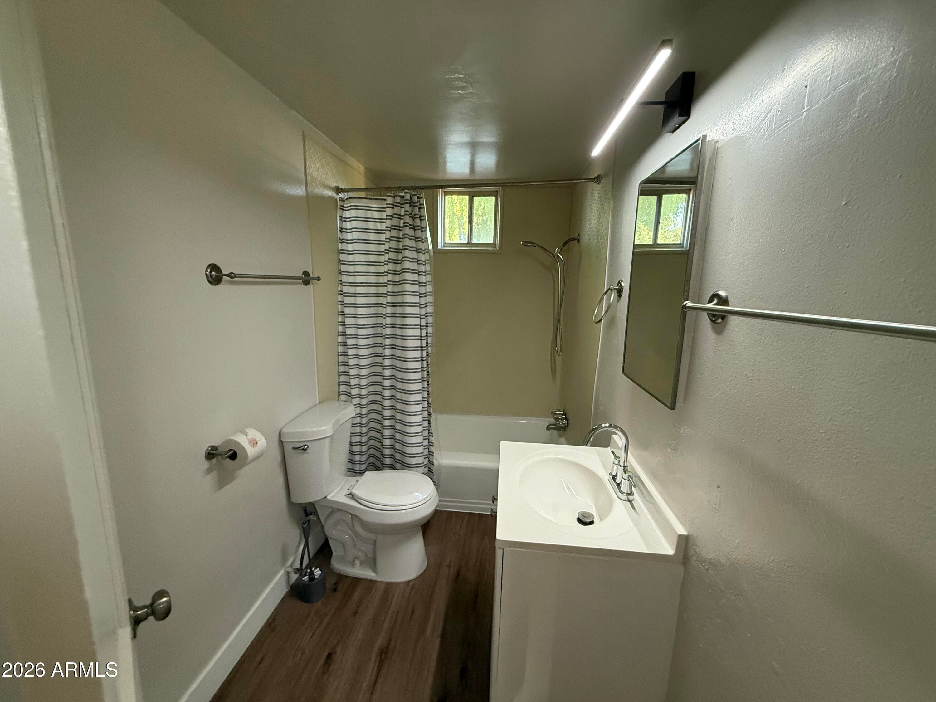 6021 W Gardenia Avenue B — photo 7