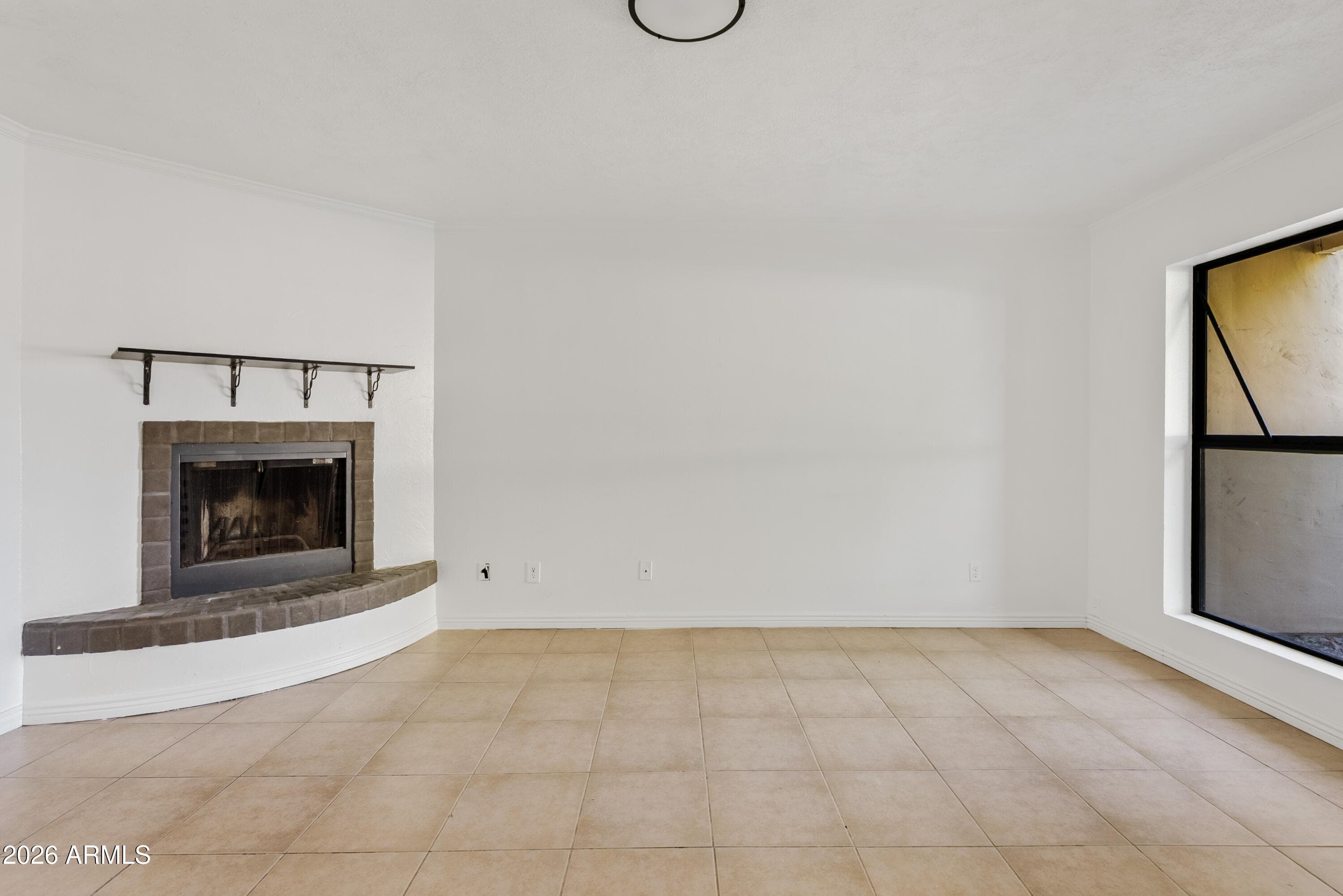 1425 E Desert Cove Avenue 68 — photo 3