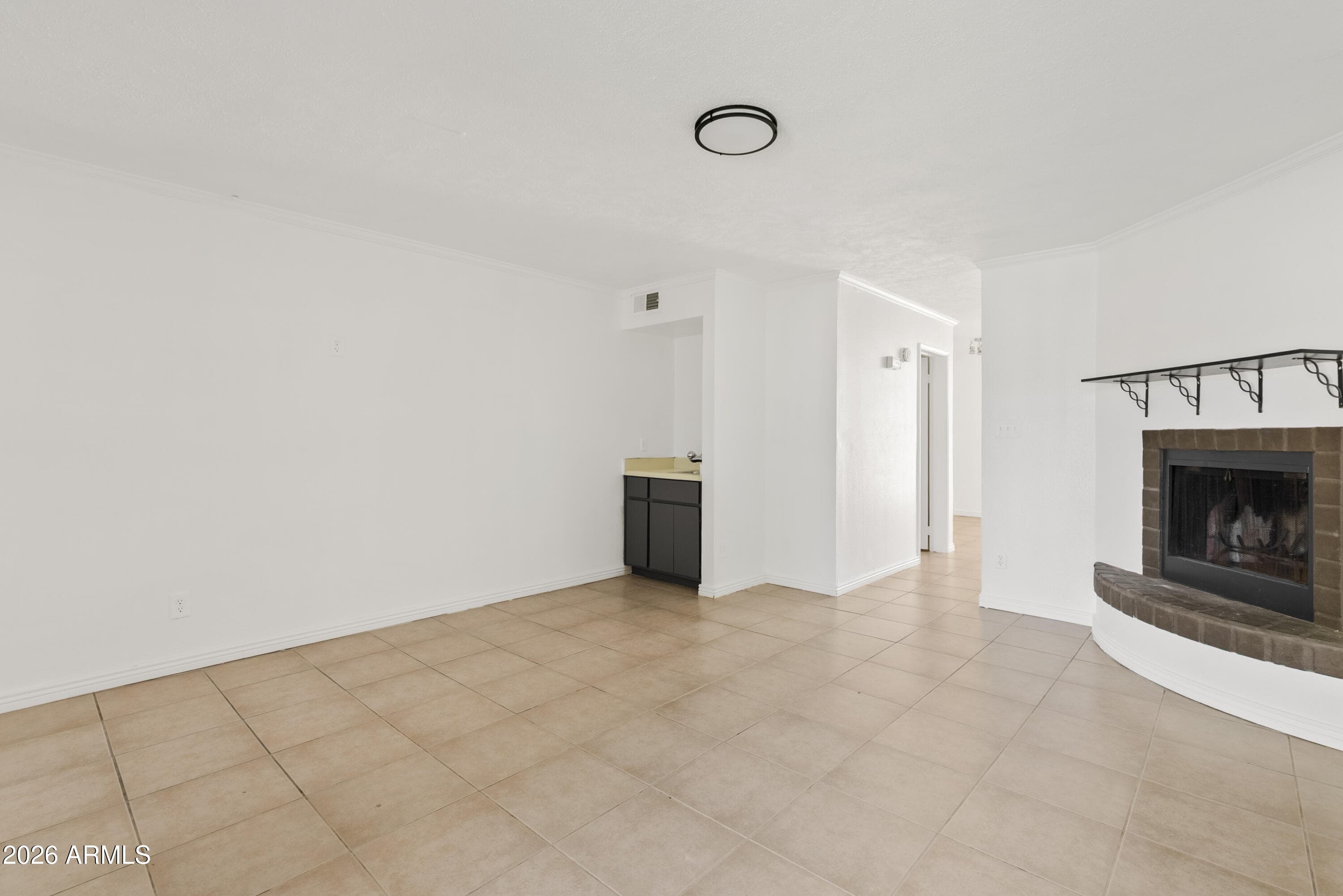 1425 E Desert Cove Avenue 68 — photo 5
