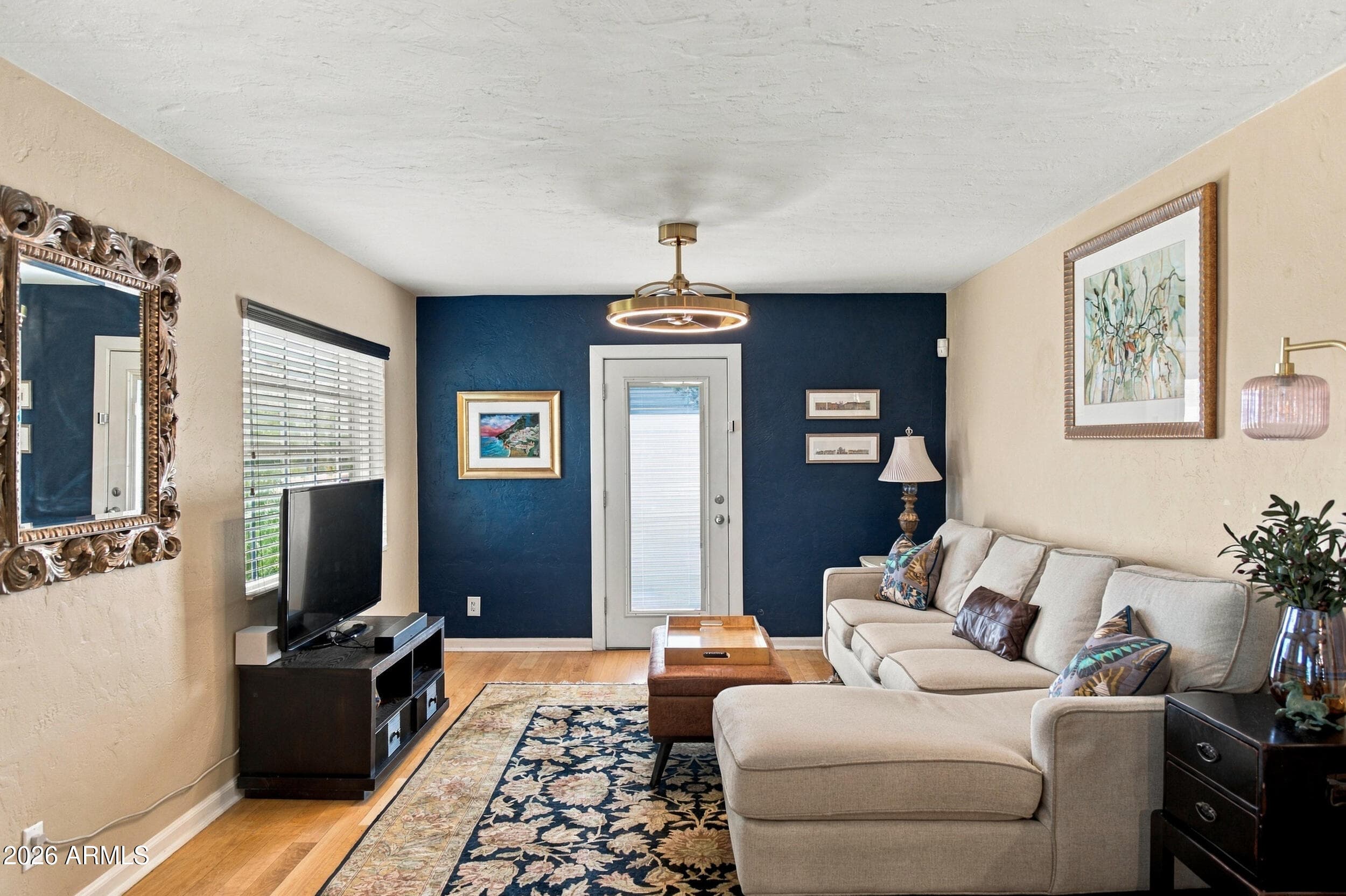 4002 N 32nd Place — photo 4