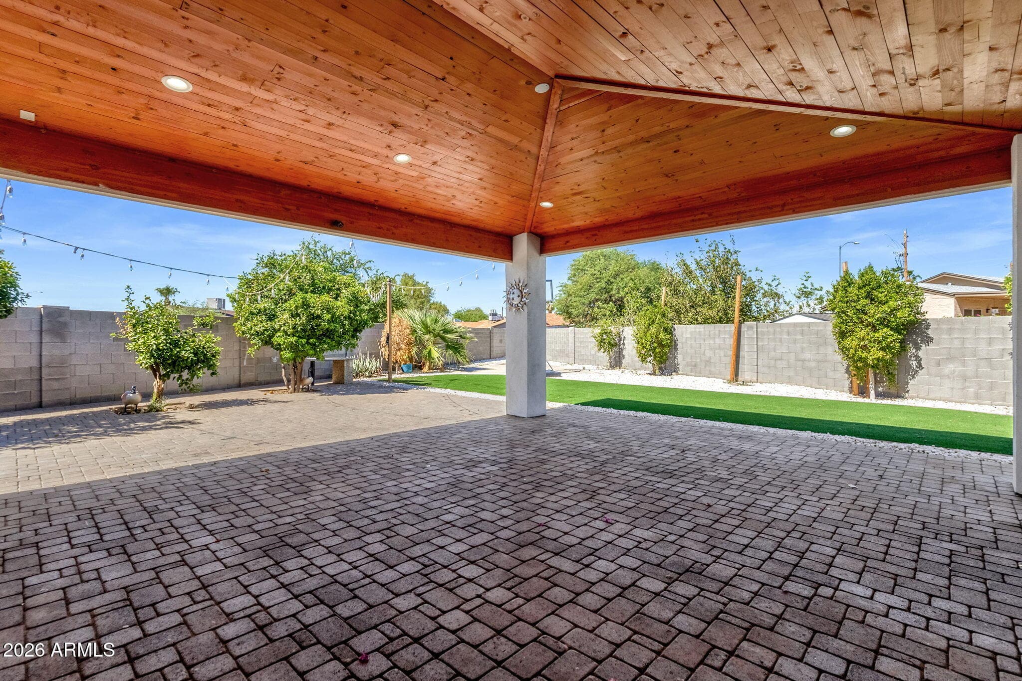 7254 W North Lane — photo 8