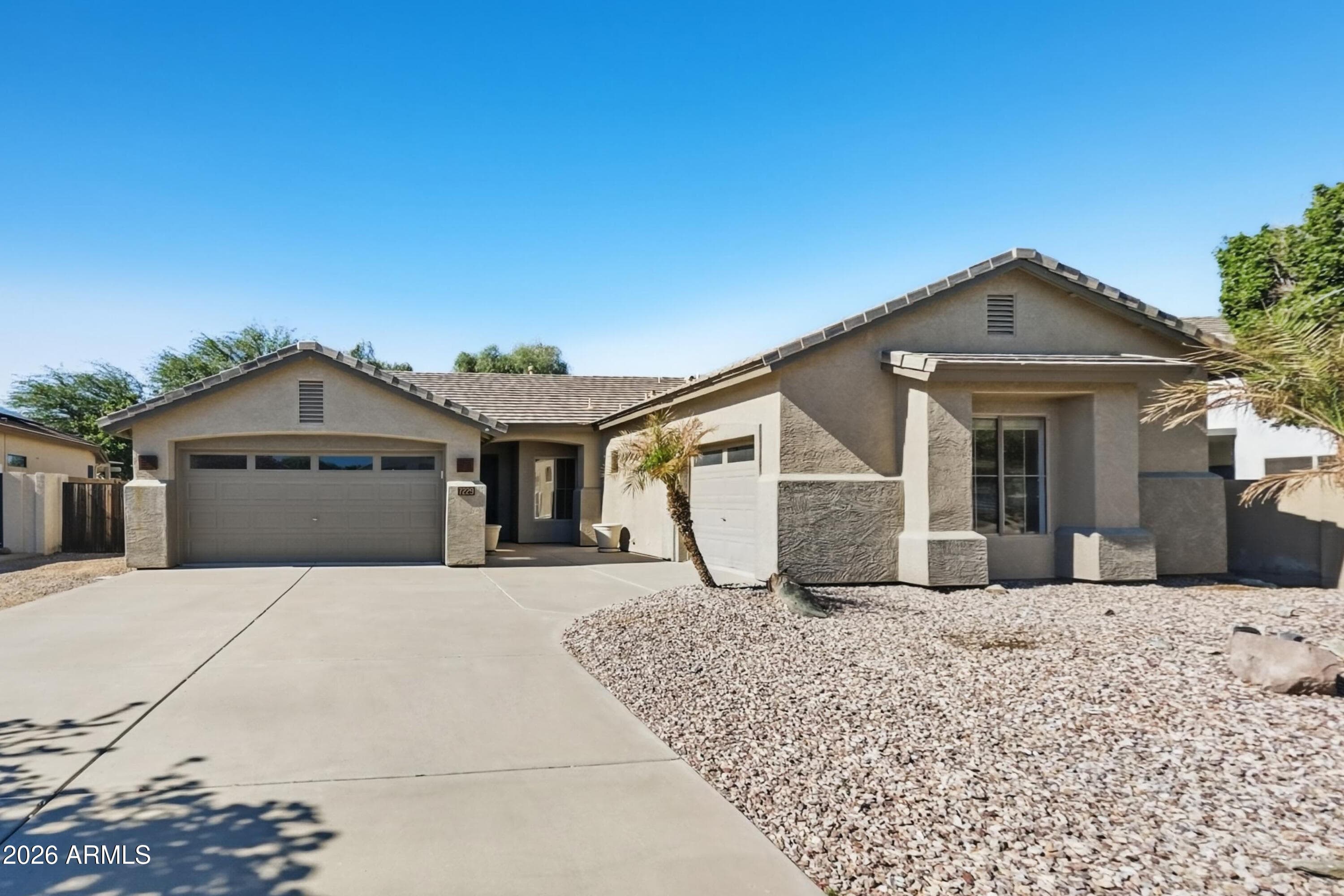 7229 W Avenida Del Rey