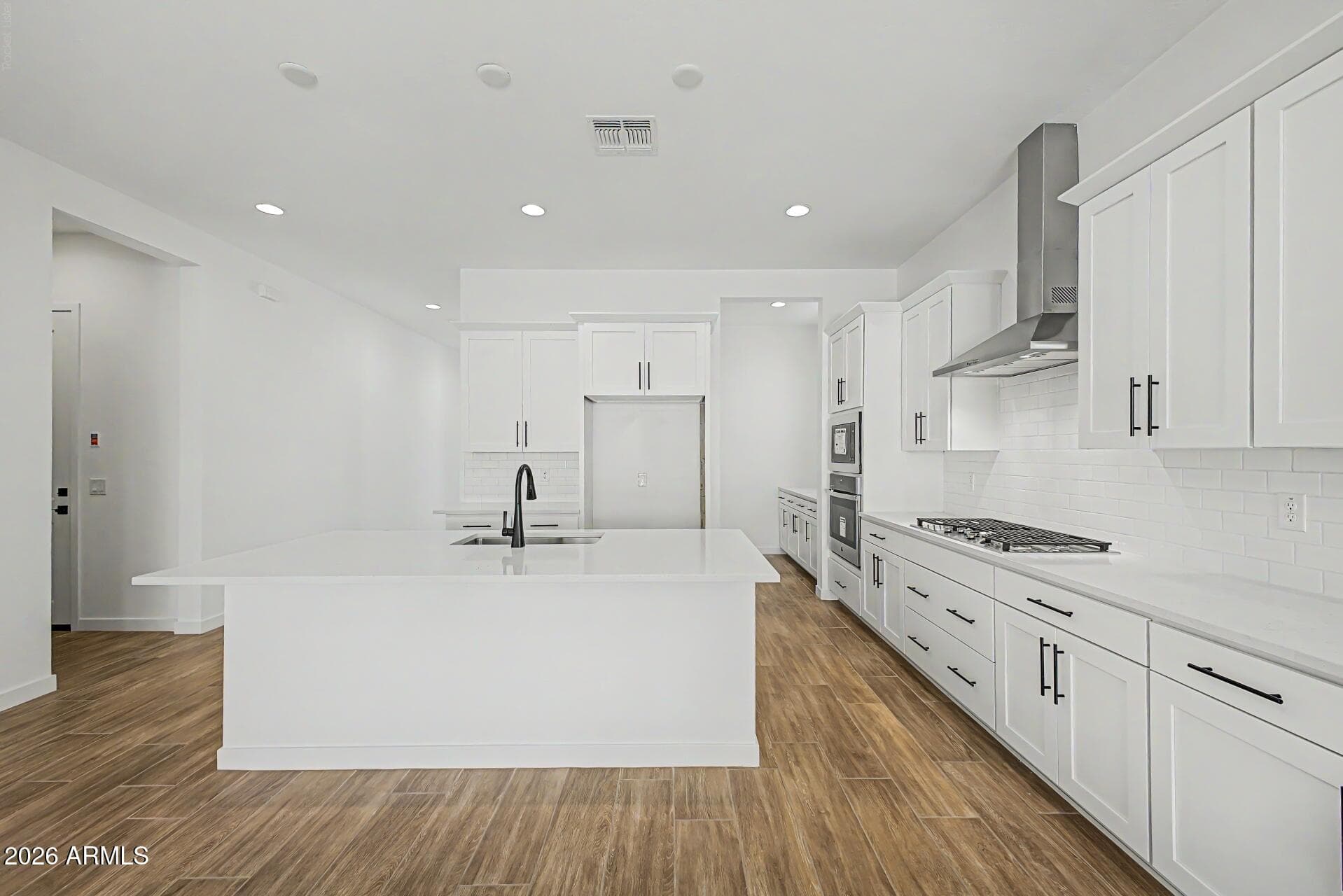 15873 W Williams Street — photo 2