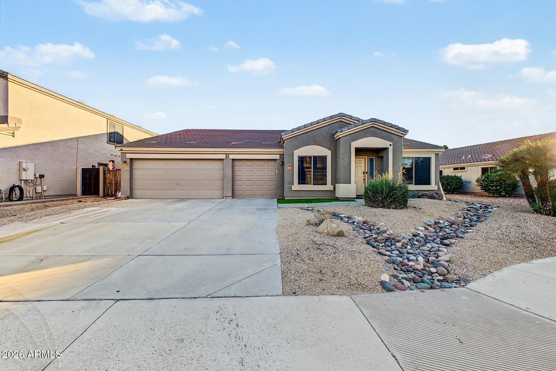 8365 W Berridge Lane — photo 1 of 36