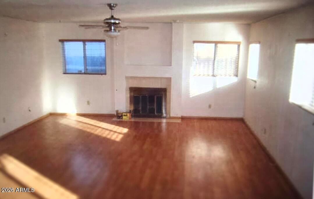5539 W Christy Drive — photo 2