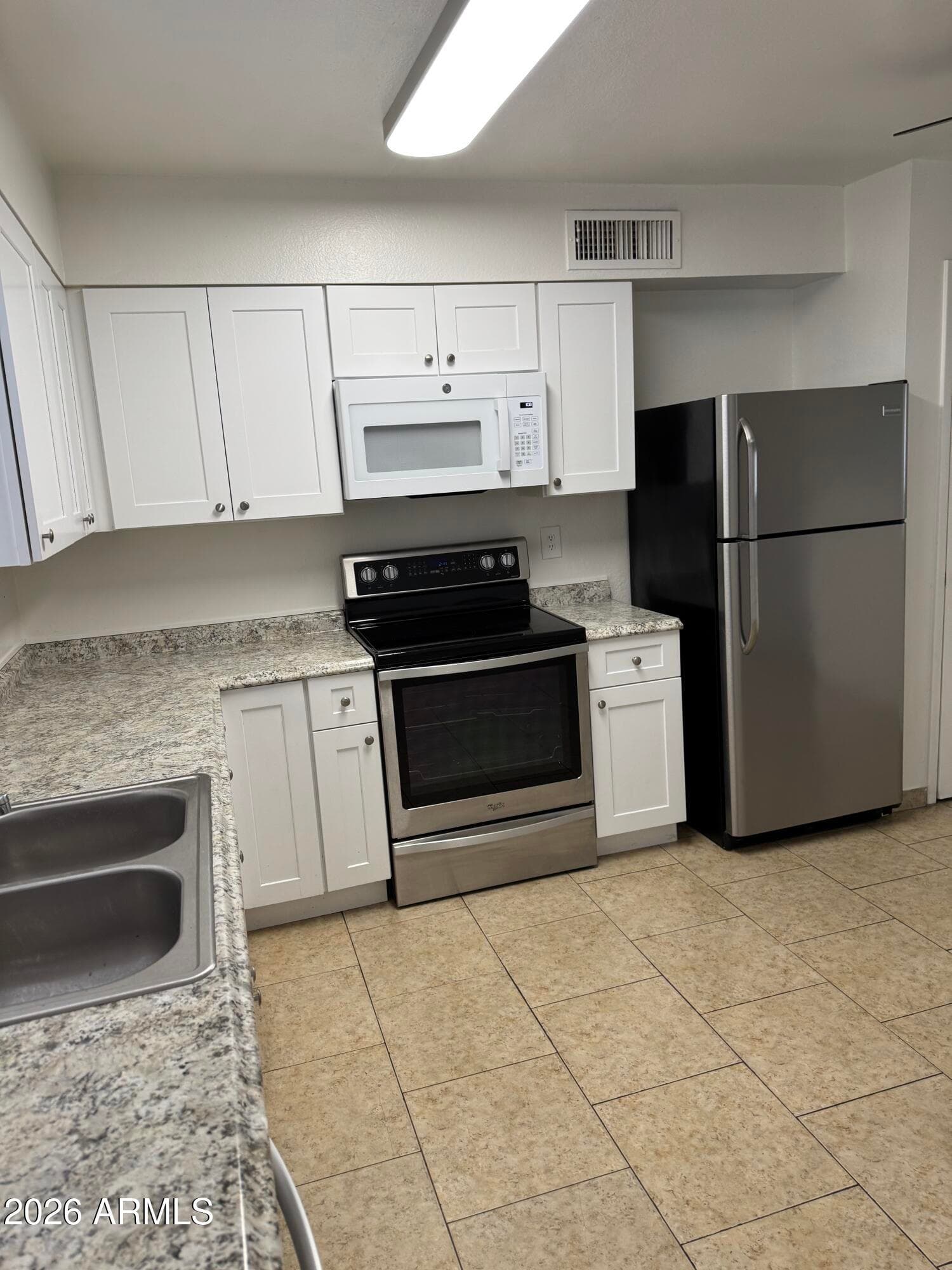 3313 W Golden Lane — photo 4