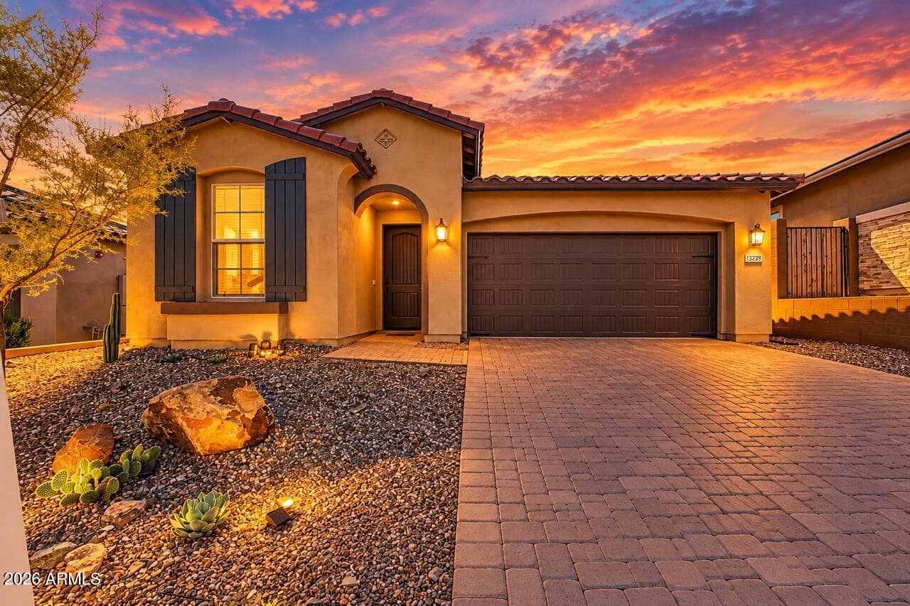 13239 W Red Range Way
