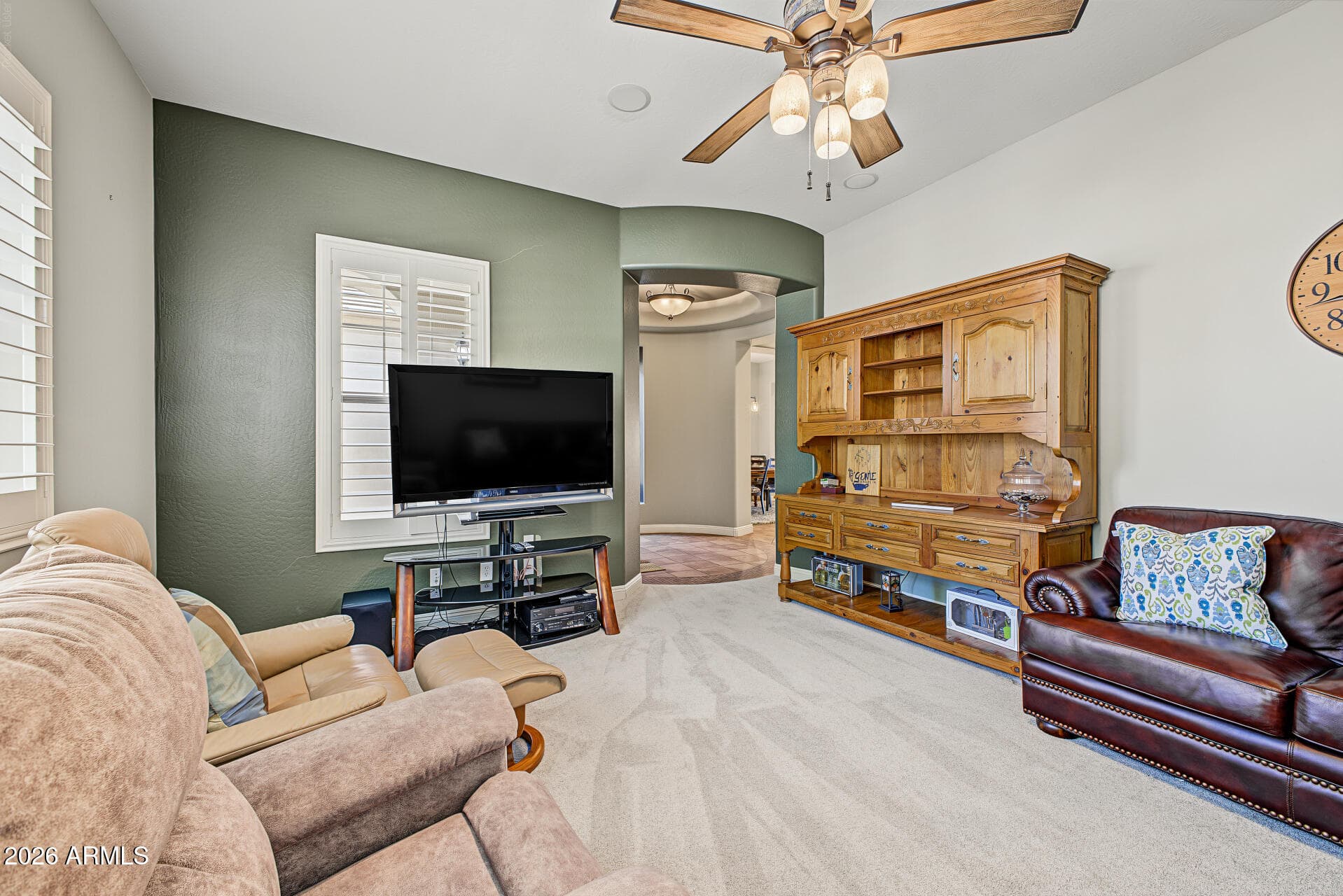 5637 W Straight Arrow Lane — photo 4
