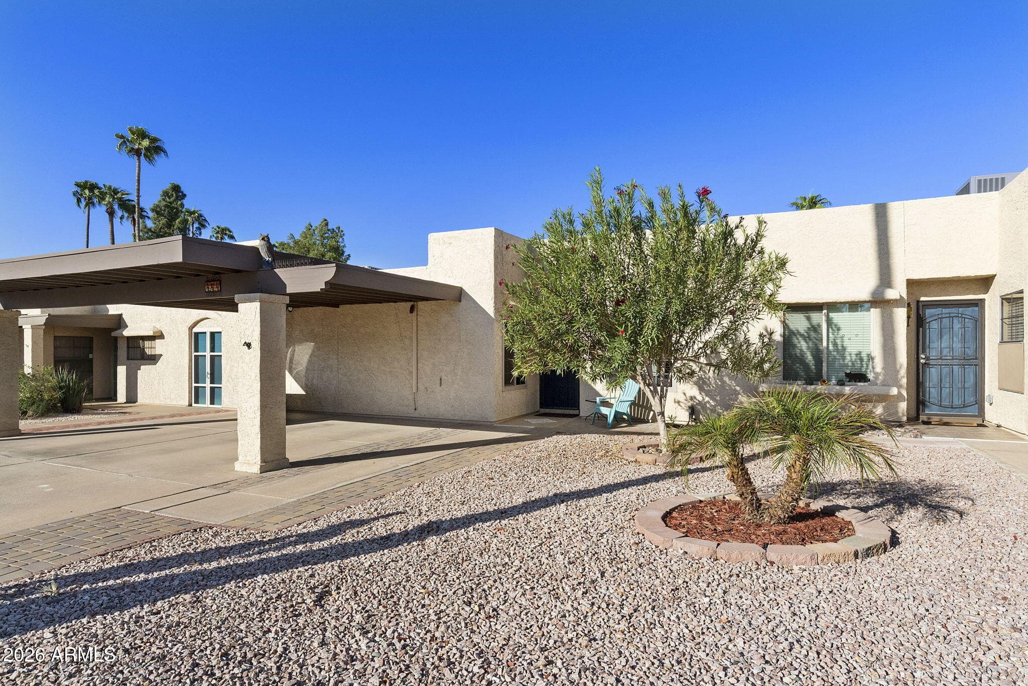 444 S Desert Flower Drive — photo 2