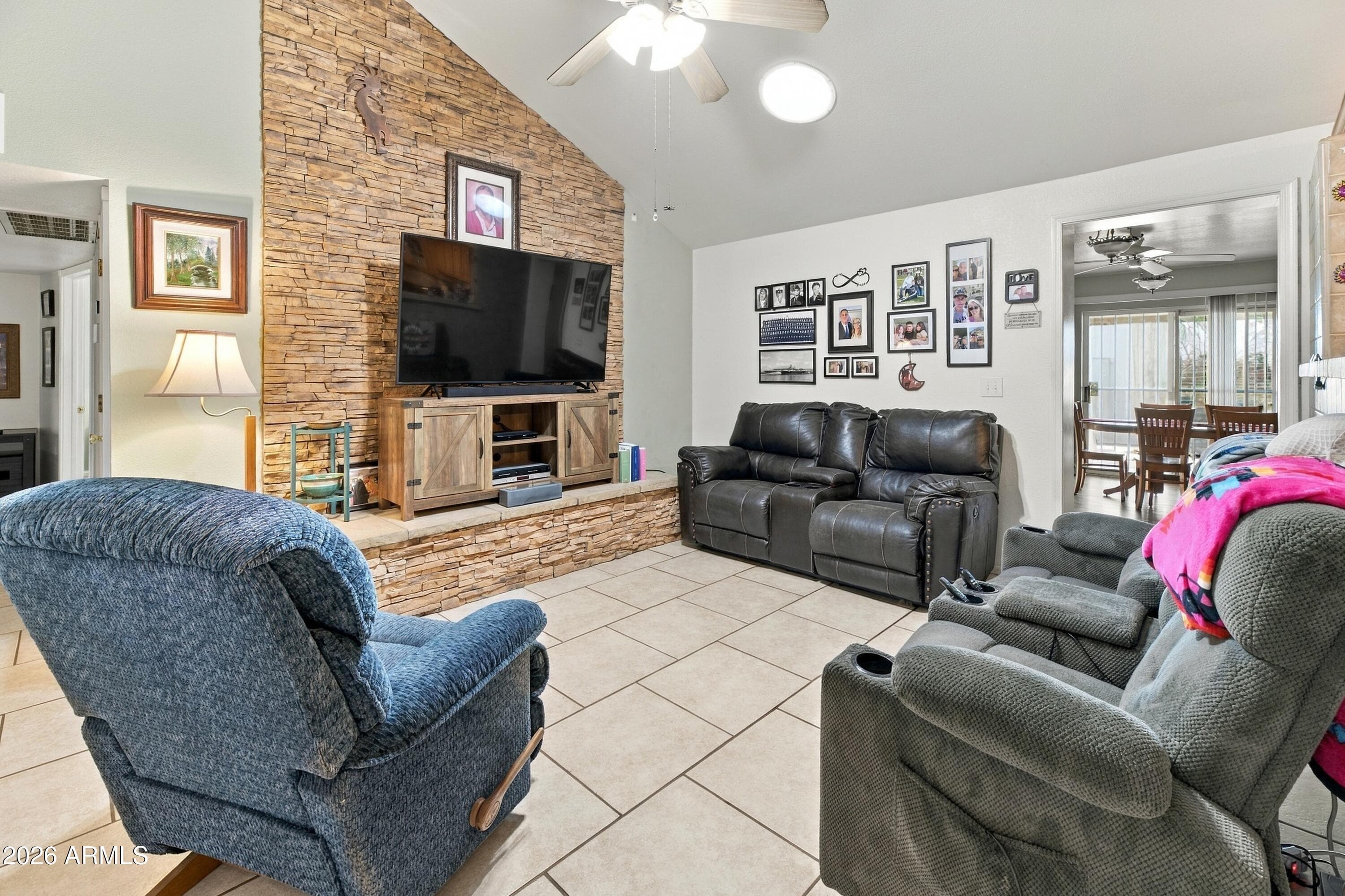34 E Palo Verde Street — photo 5