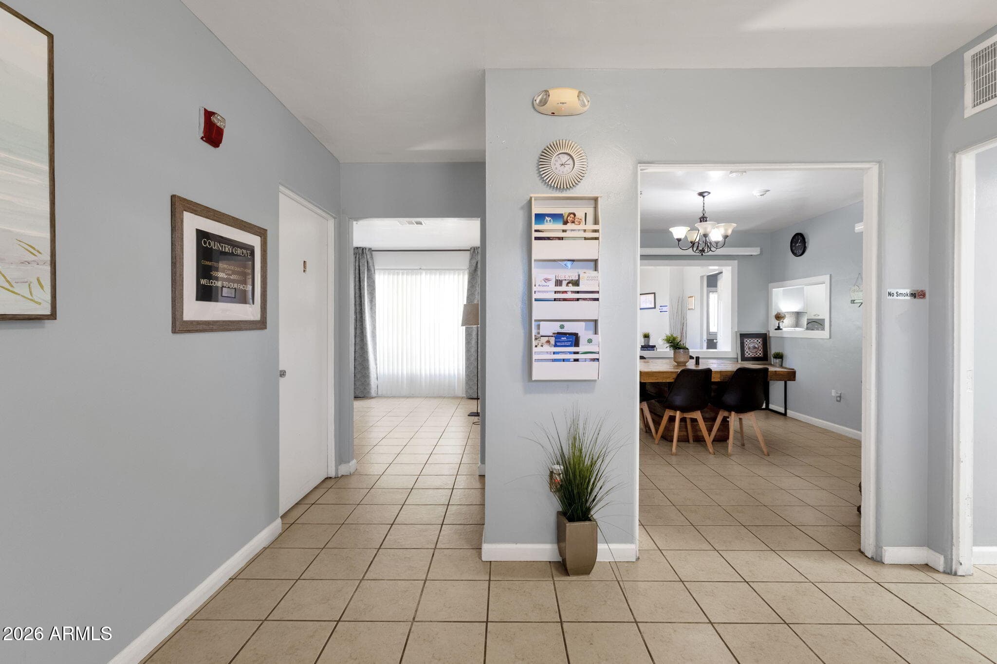 140 W University Drive — photo 7