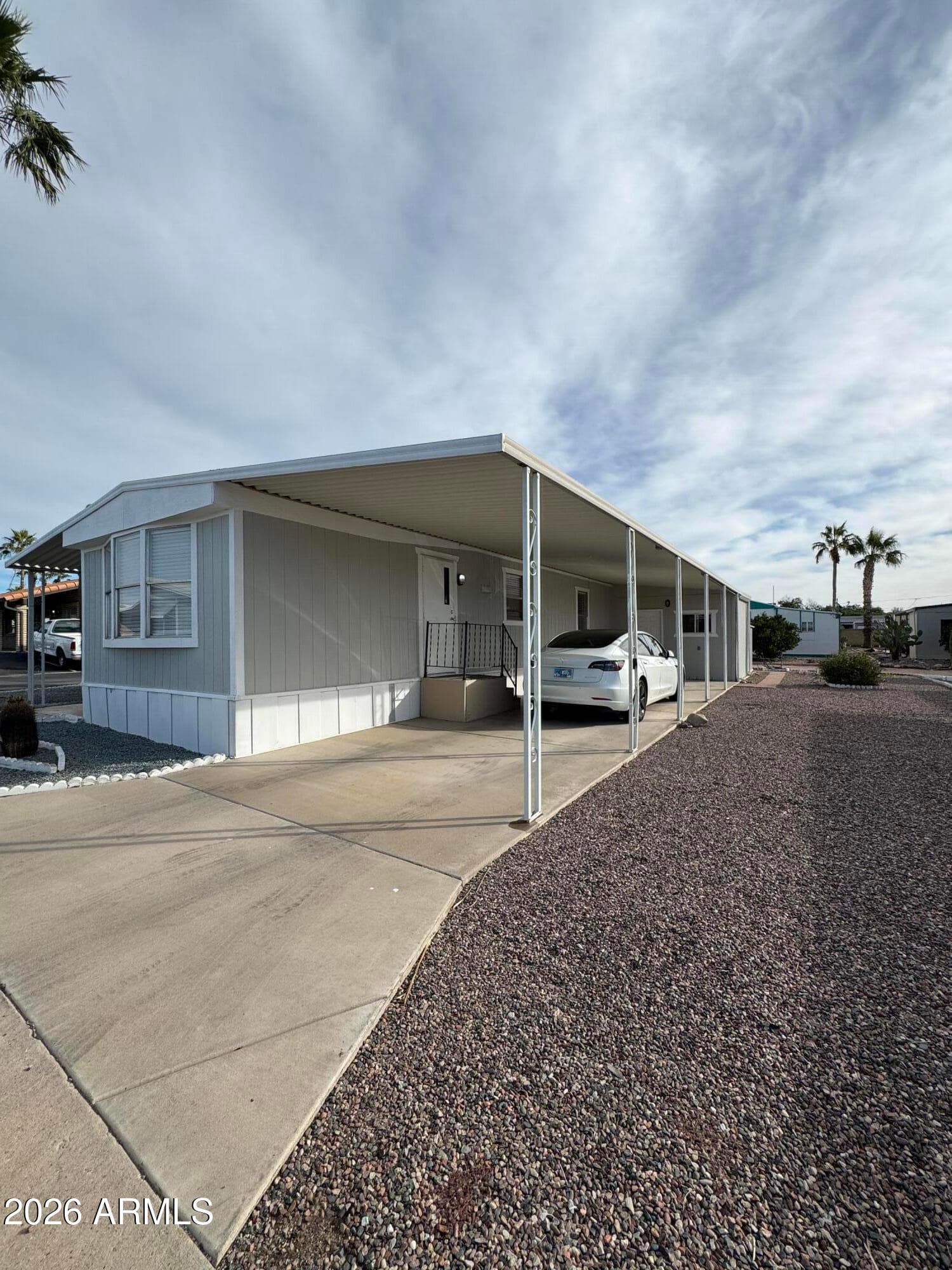 9427 E University Drive 18