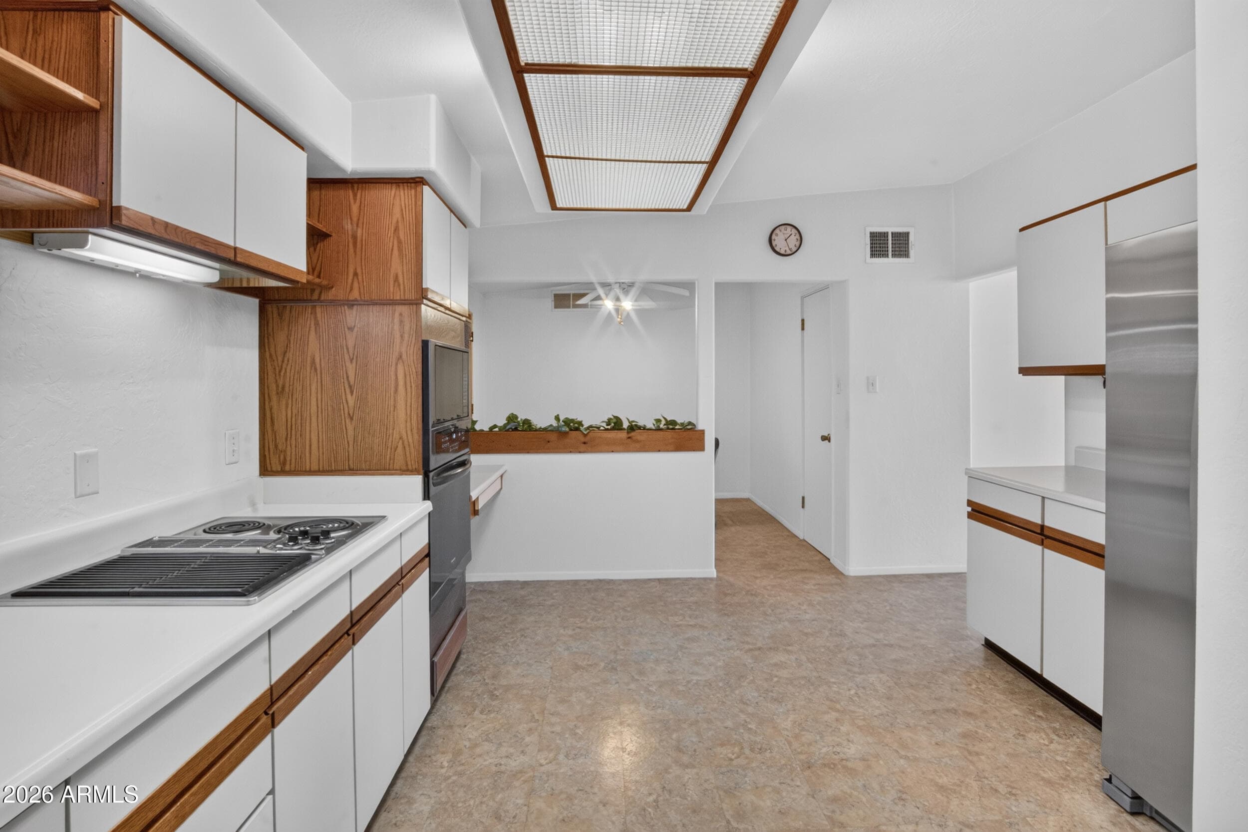 6011 N 32nd Drive — photo 7