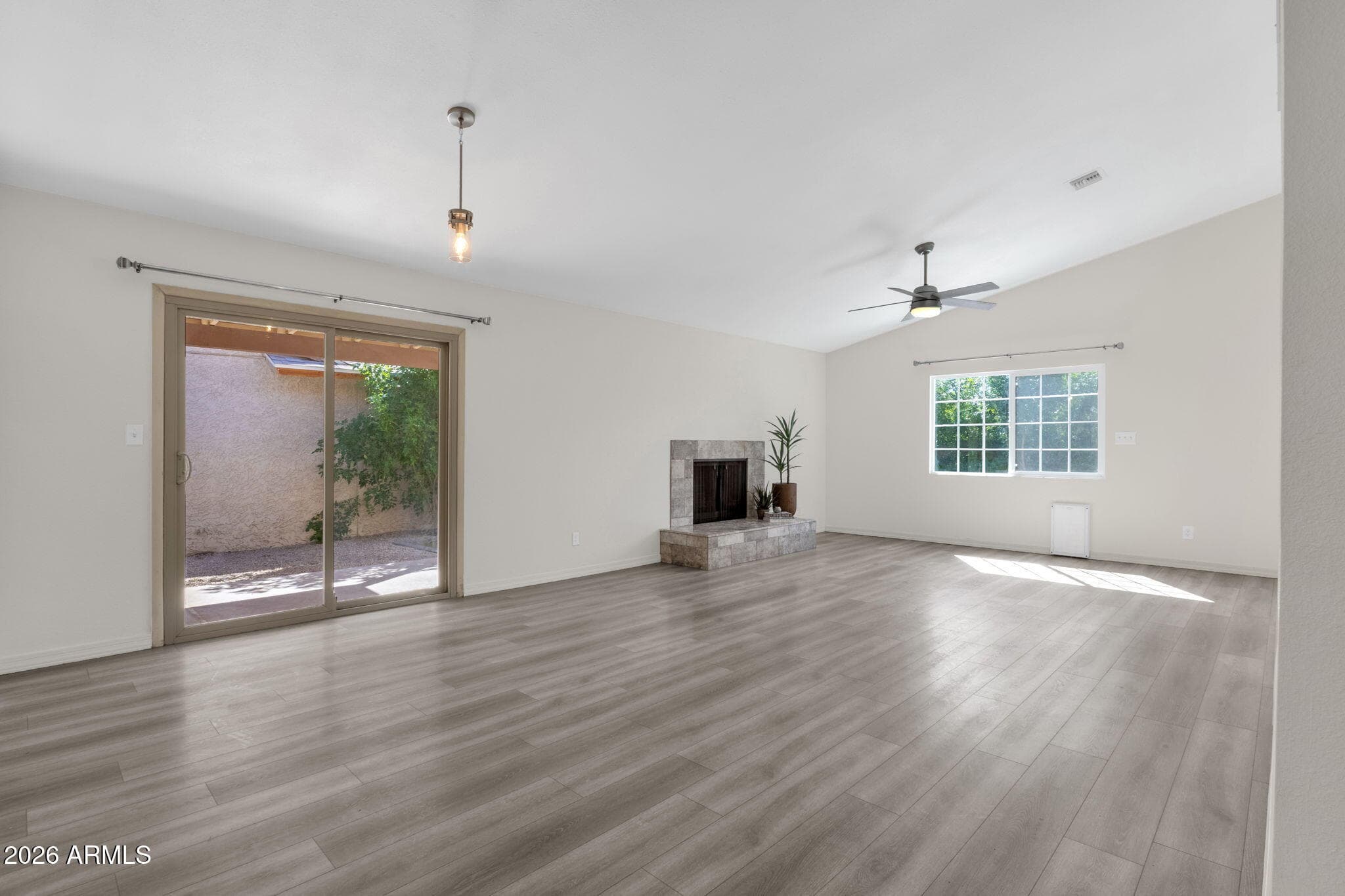 1511 W Jacinto Avenue — photo 7