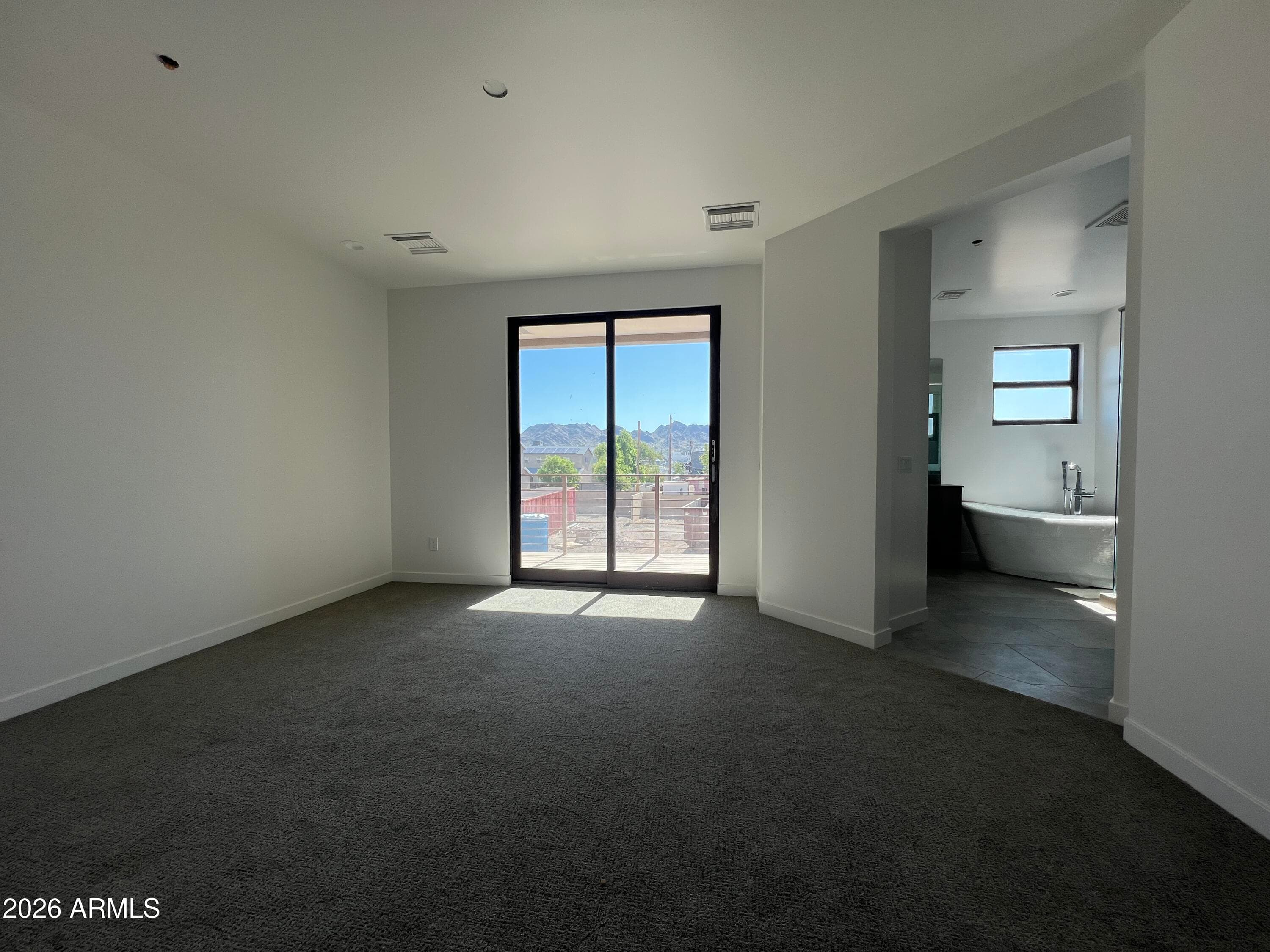 509 E Mountain View Road — photo 6