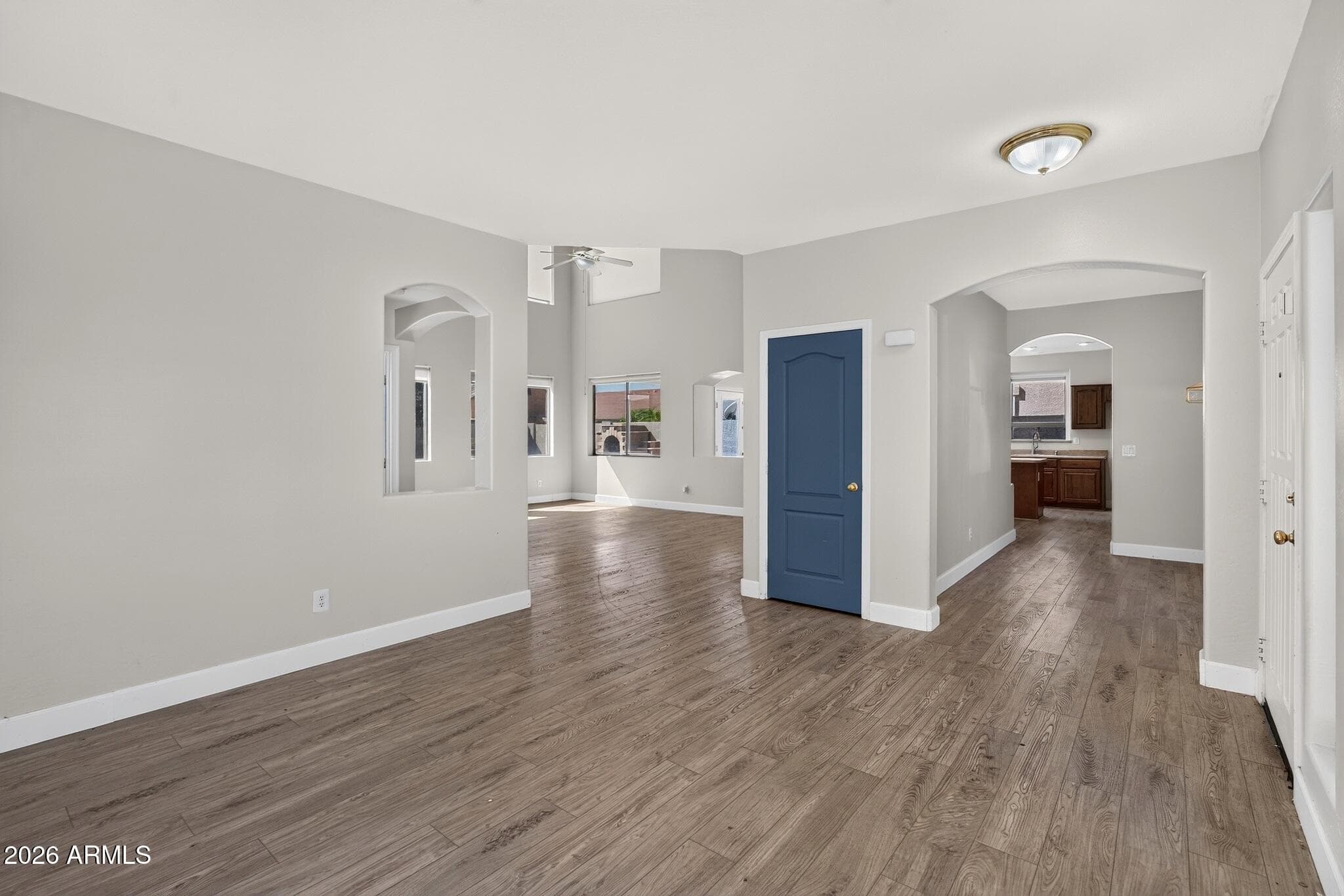 13623 W Banff Lane — photo 3