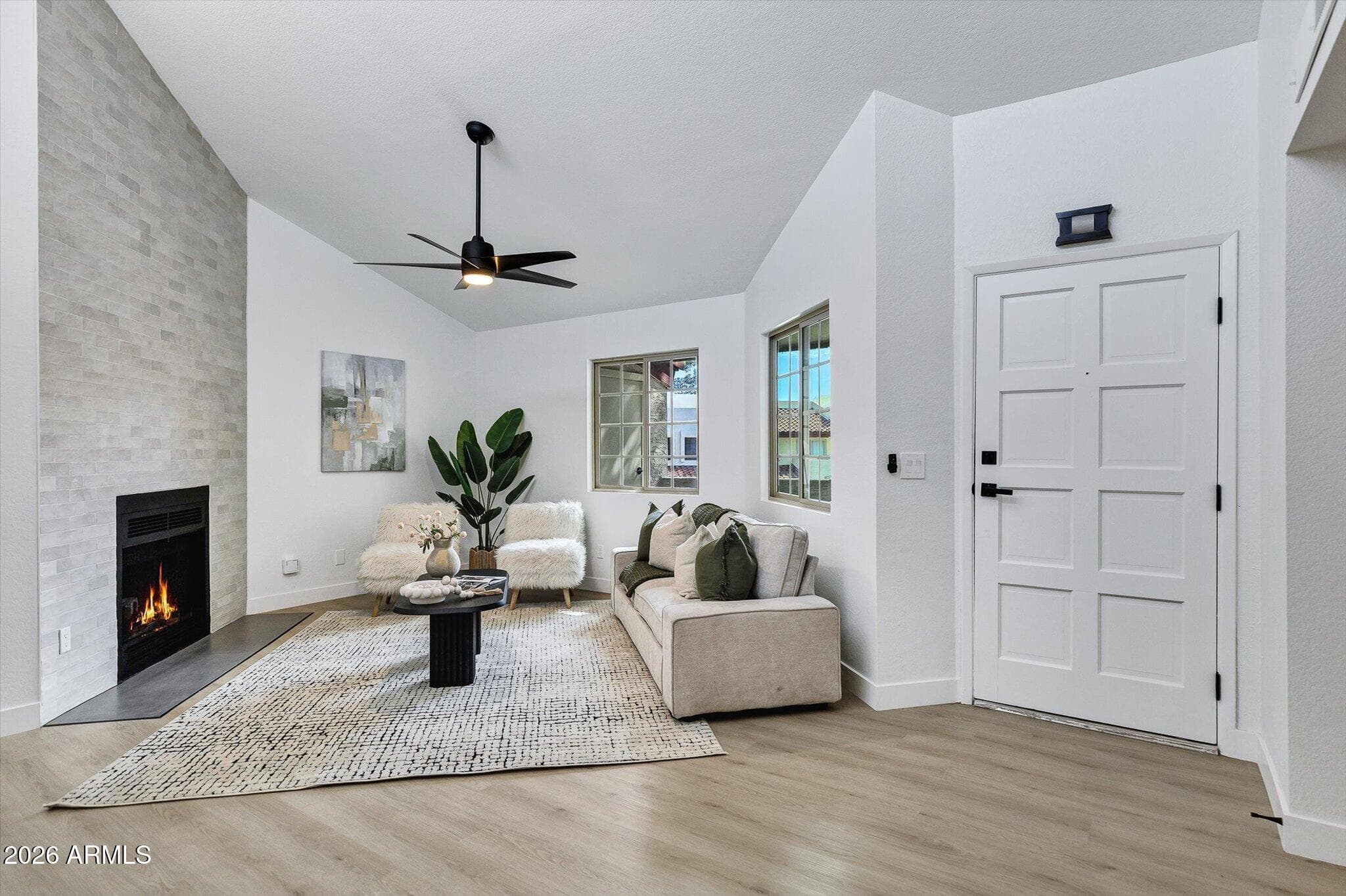 2020 W Union Hills Drive 244 — photo 4