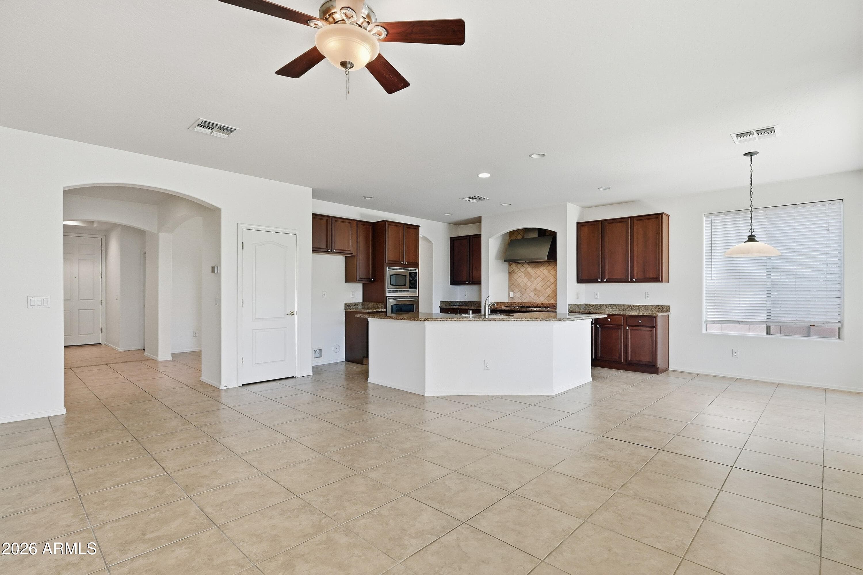 27507 N 64th Lane — photo 8