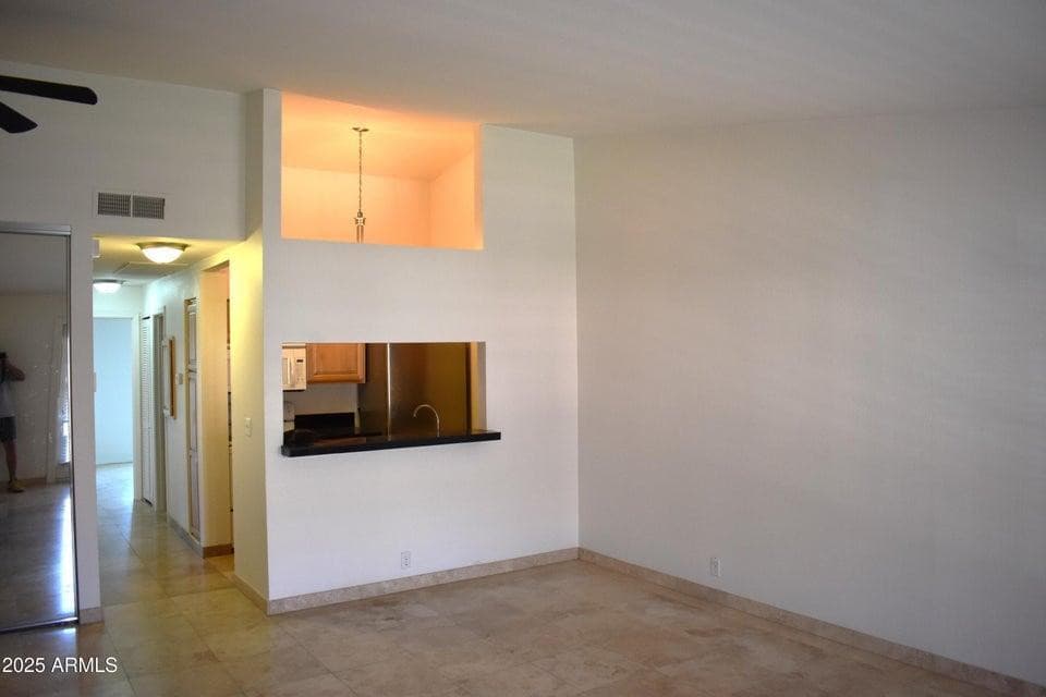 14203 N 19th Avenue 2029 — photo 4
