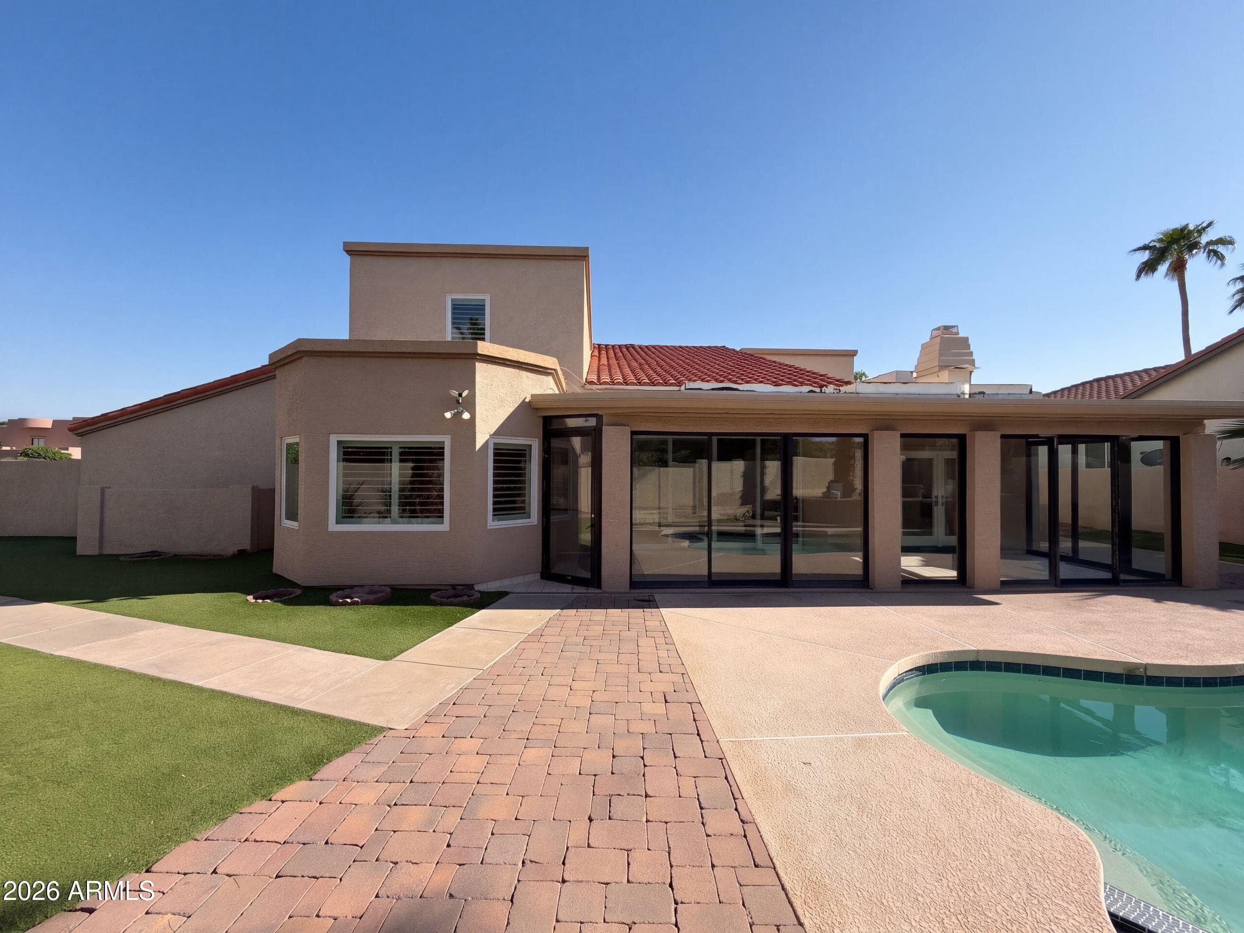 10240 E Cochise Drive — photo 5