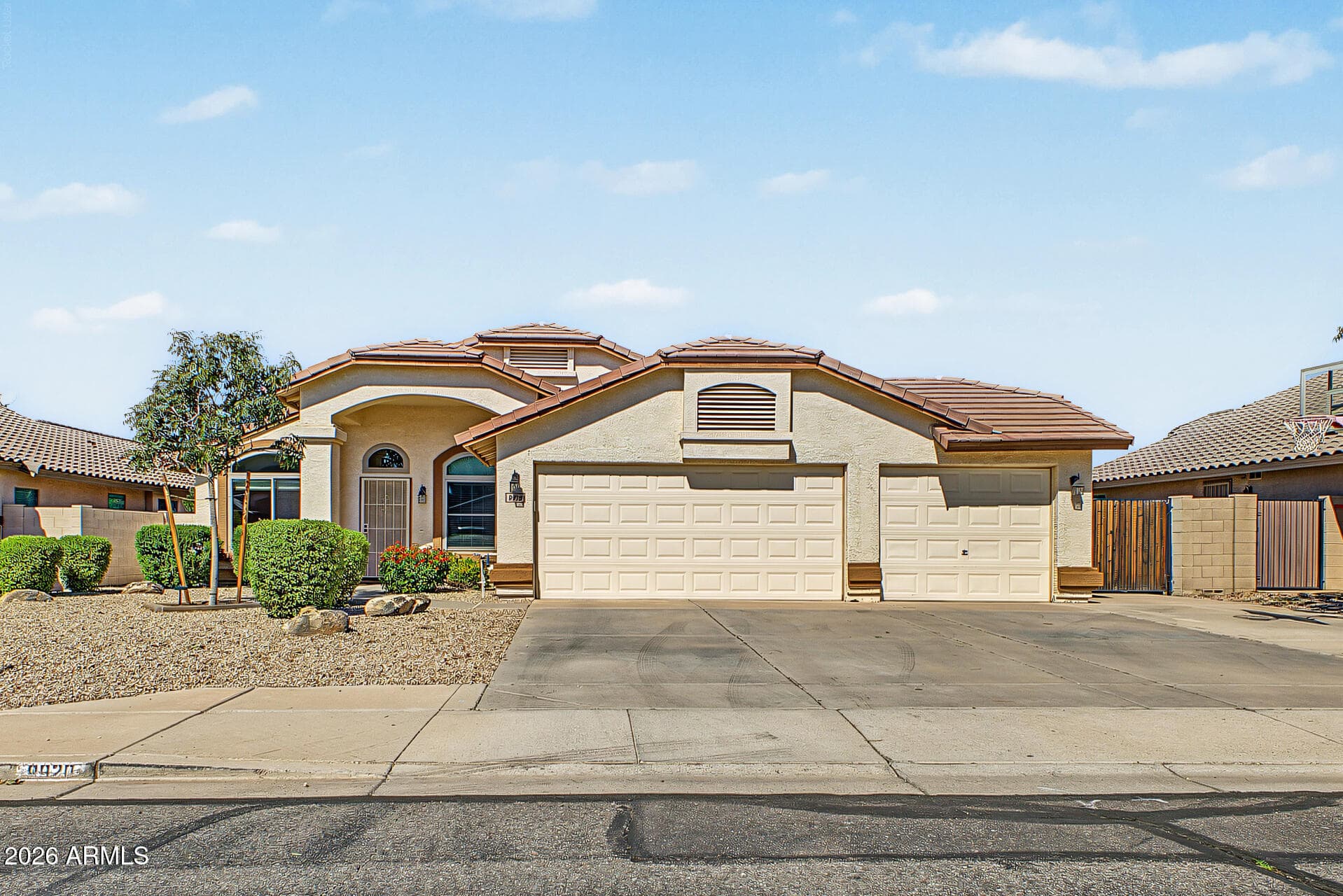 9920 E Posada Avenue — photo 3