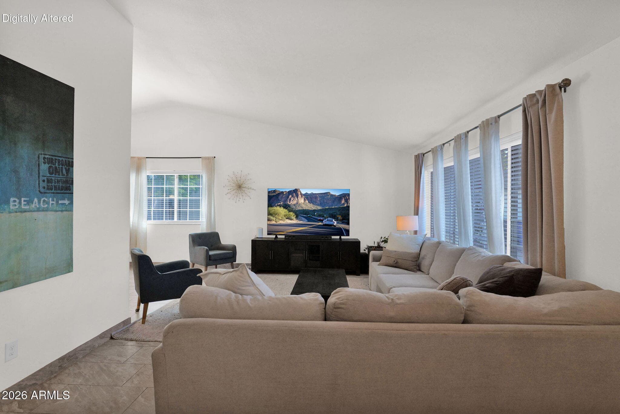 2702 E Corrine Drive — photo 5