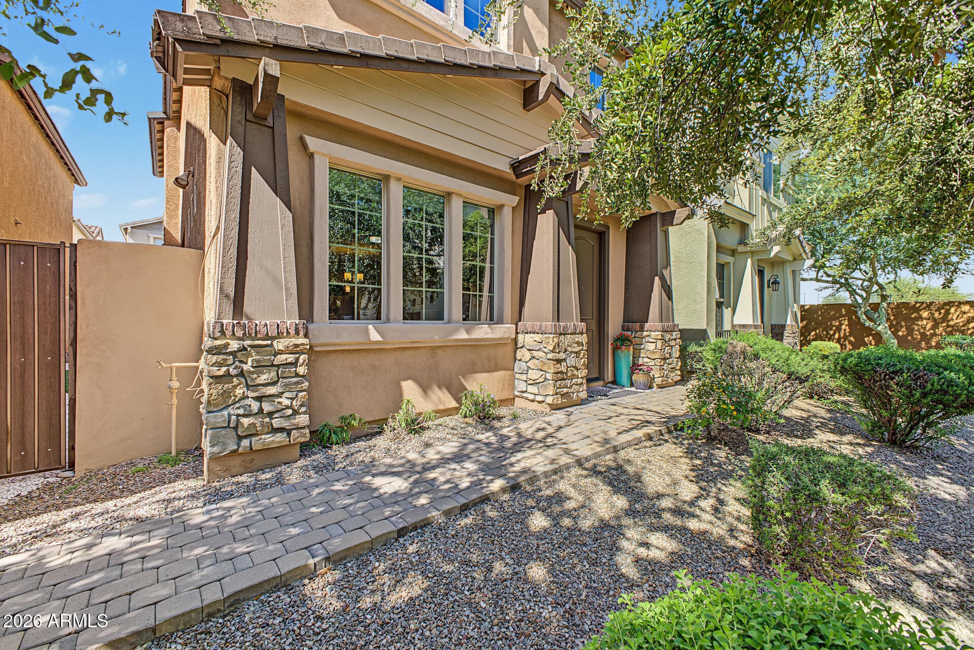 2040 E Heartwood Lane — photo 4