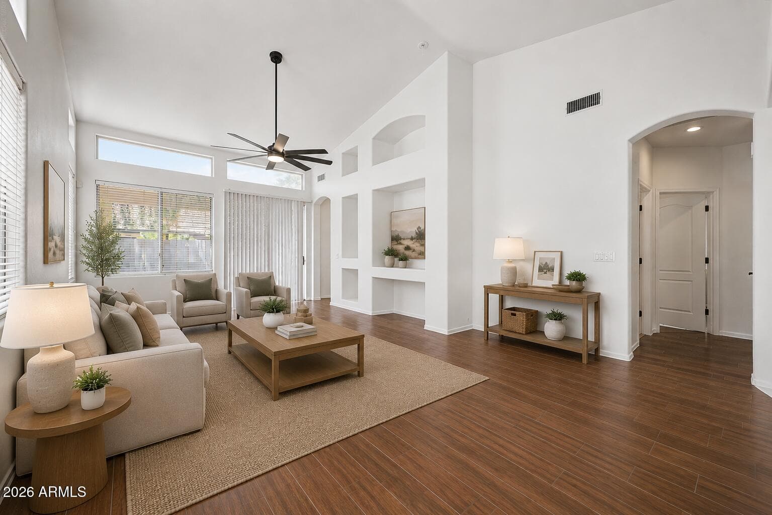 1332 W Thompson Way — photo 4