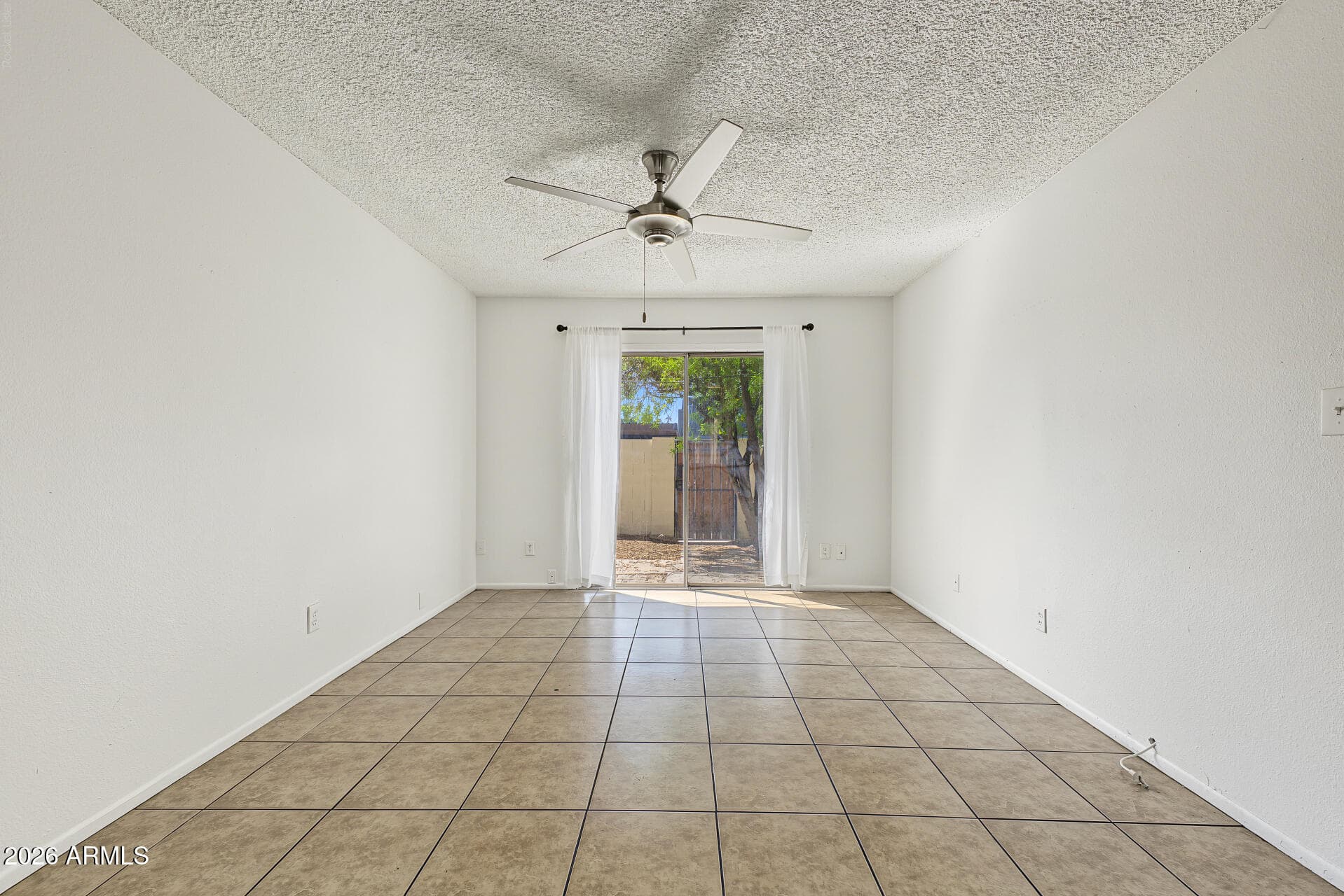 8109 N 32nd Drive — photo 5