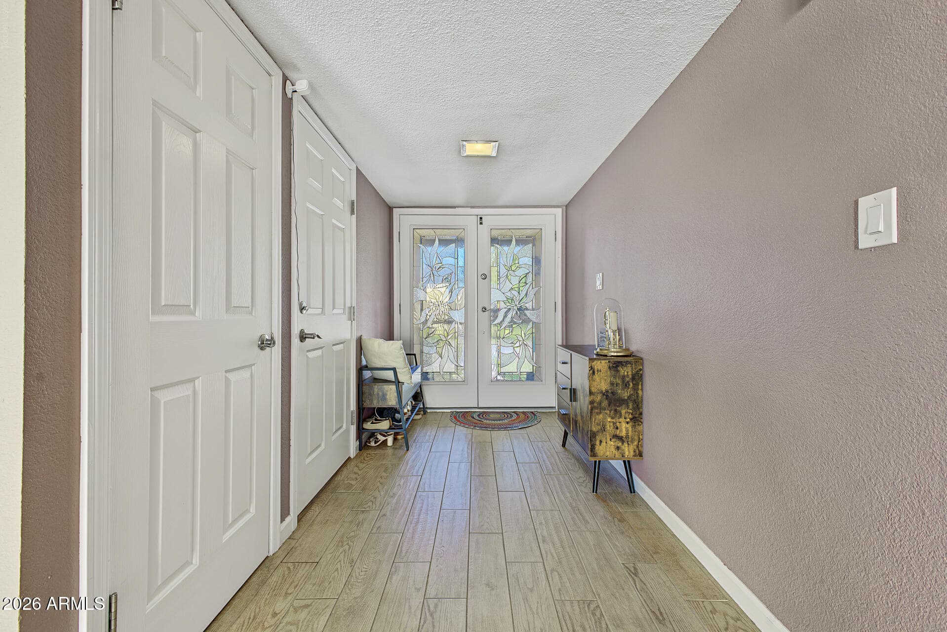 2116 W Claremont Street — photo 5