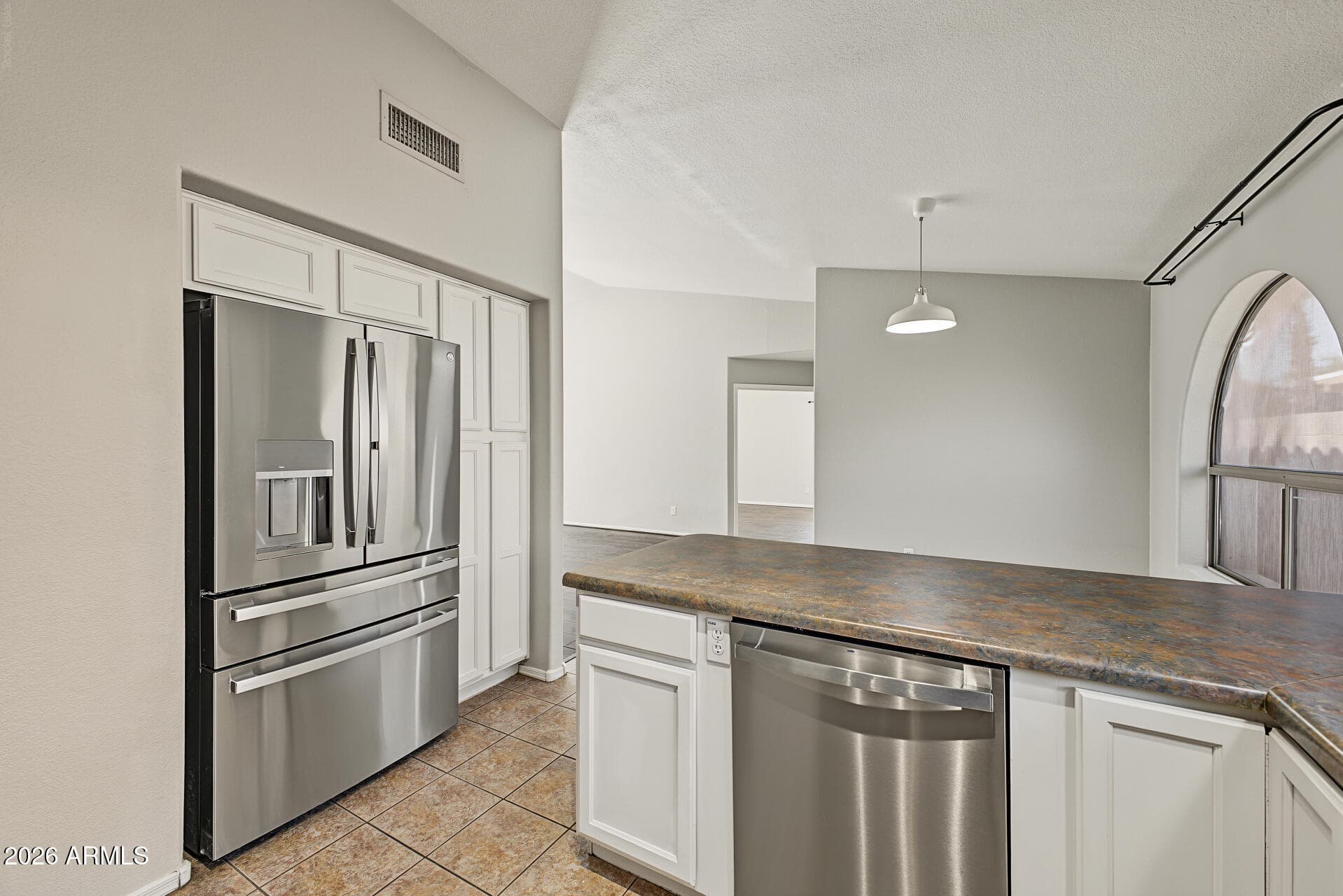 9819 E Olla Avenue — photo 8
