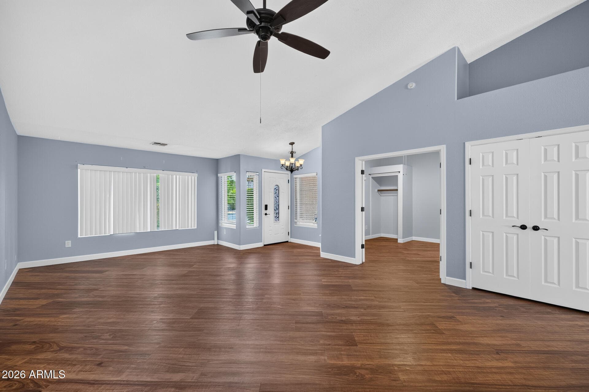 4338 E Douglas Avenue — photo 7