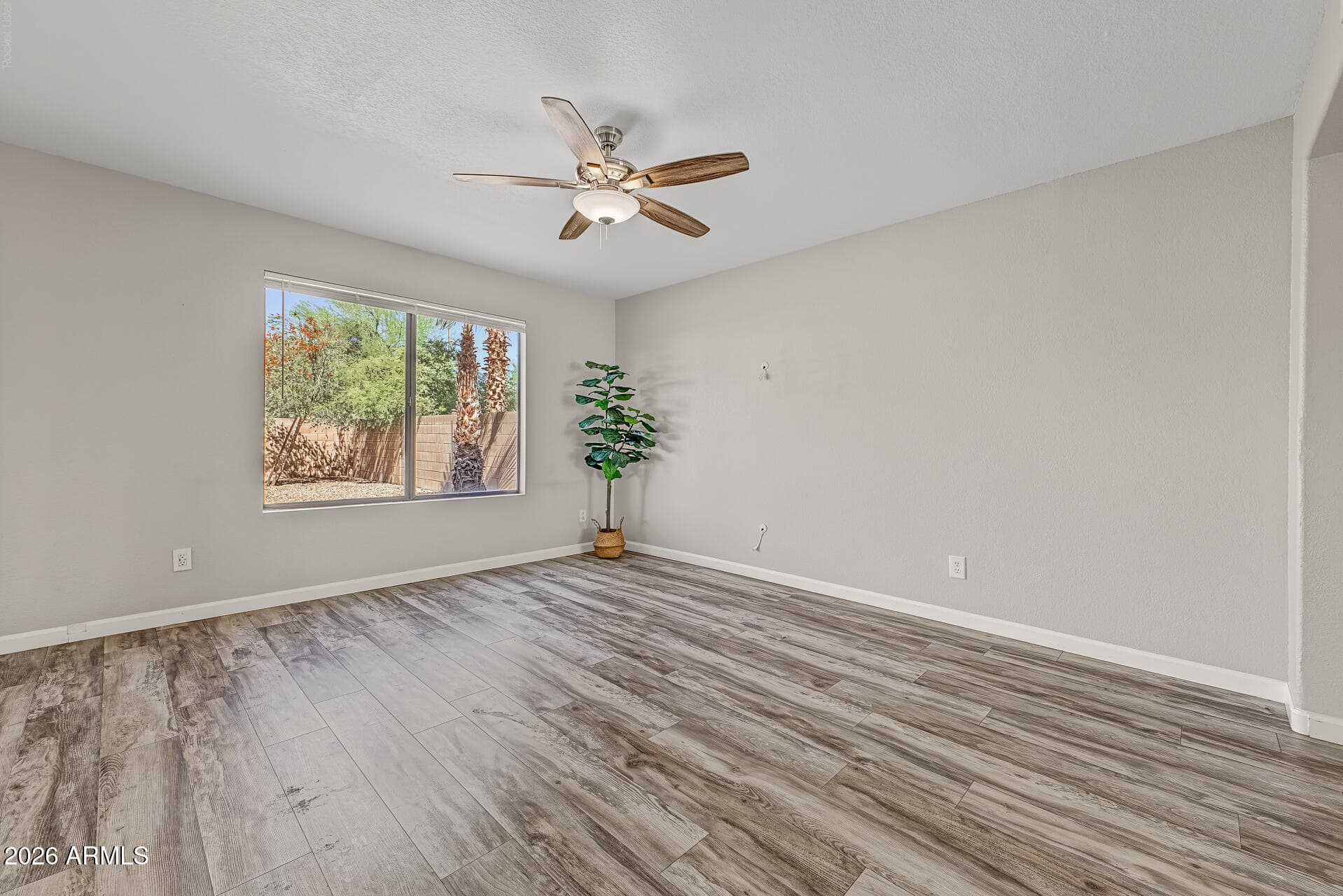 2154 E Williams Drive — photo 7