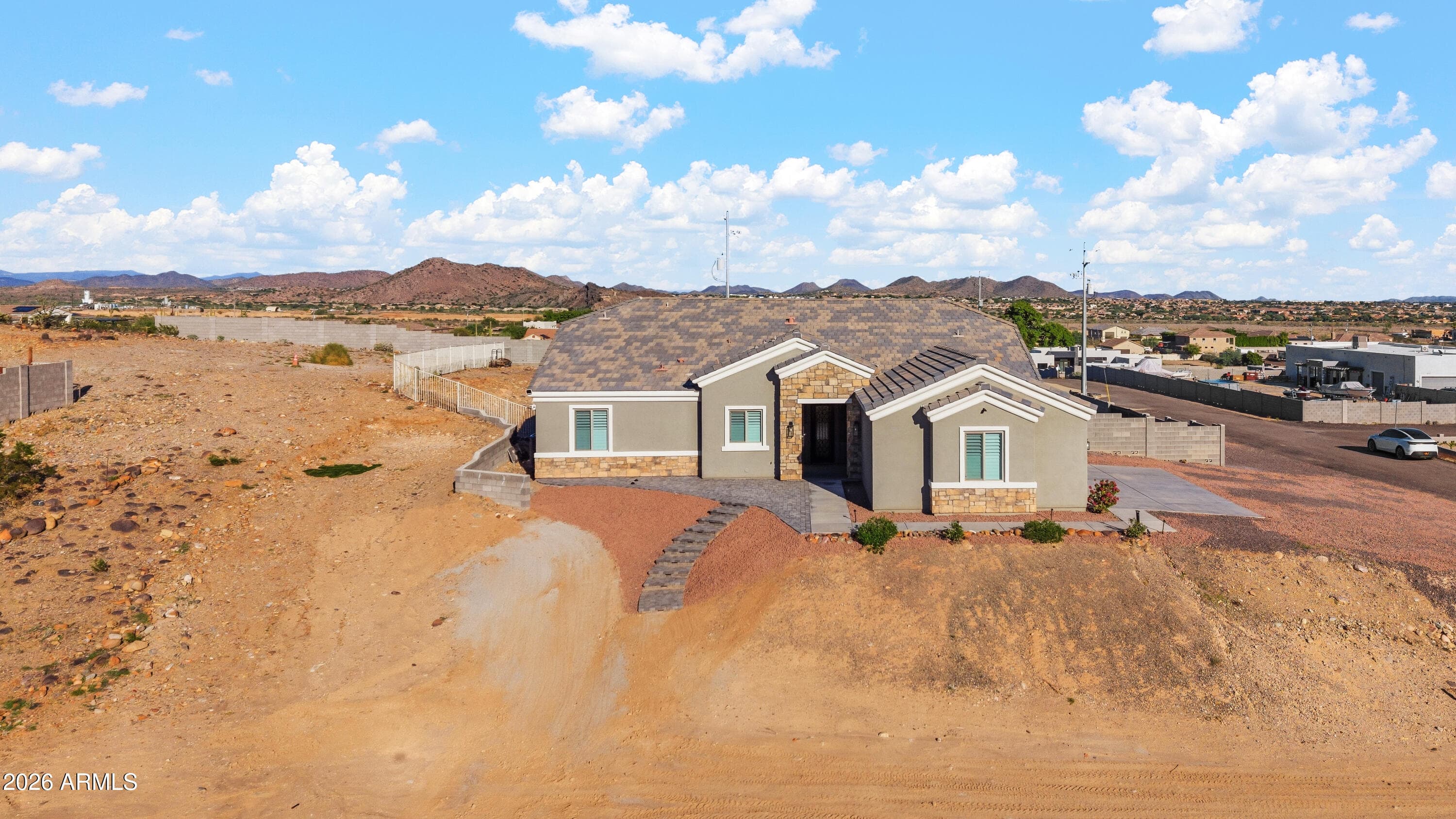 11422 W Tether Trail — photo 3