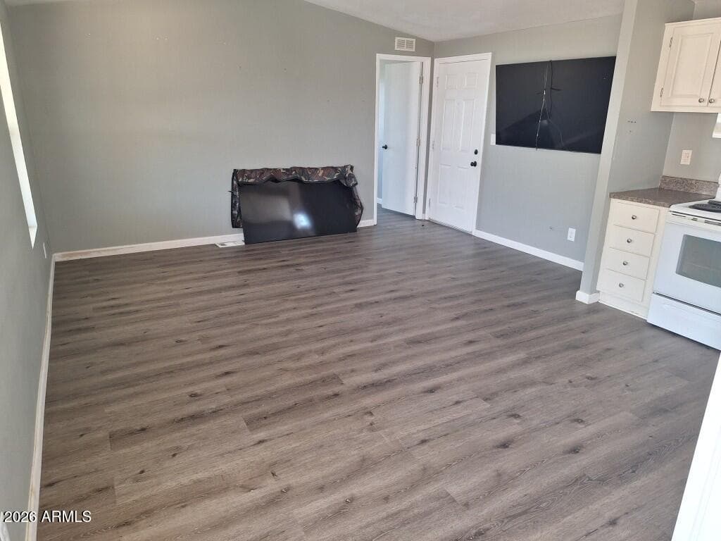 2292 N Ironwood Drive 83 — photo 2