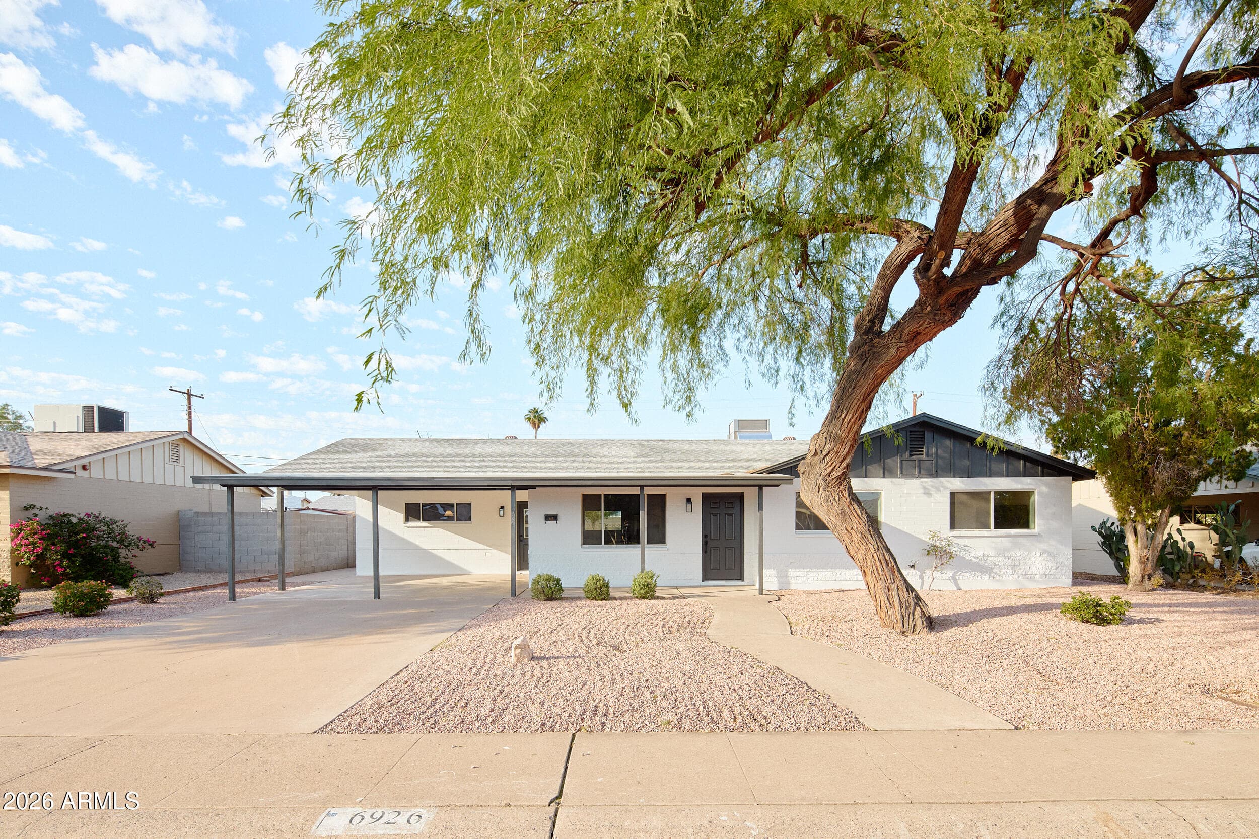 6926 E Diamond Street — photo 2