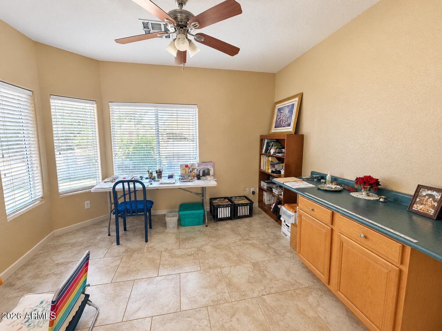 8118 W Harmony Lane — photo 3