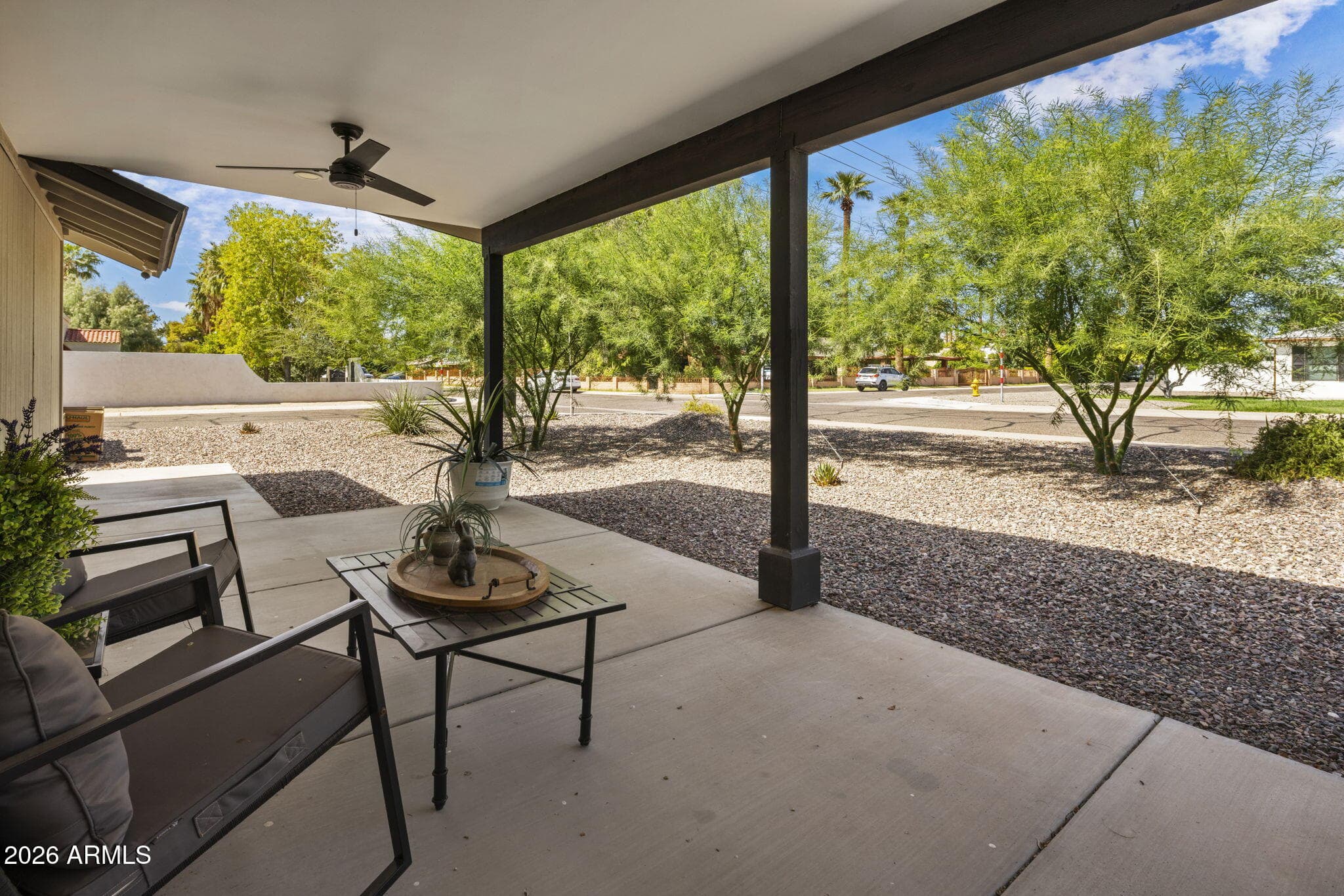 2301 E Whitton Avenue — photo 3