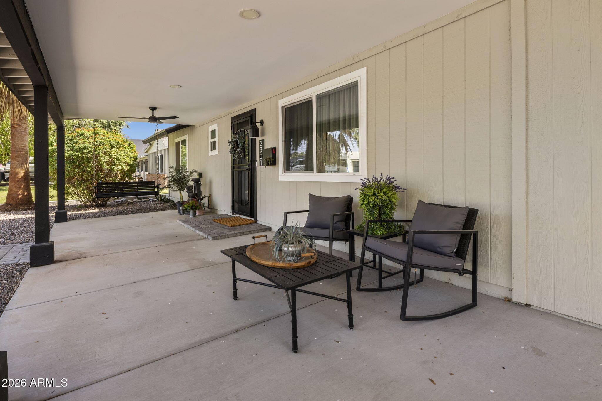 2301 E Whitton Avenue — photo 4