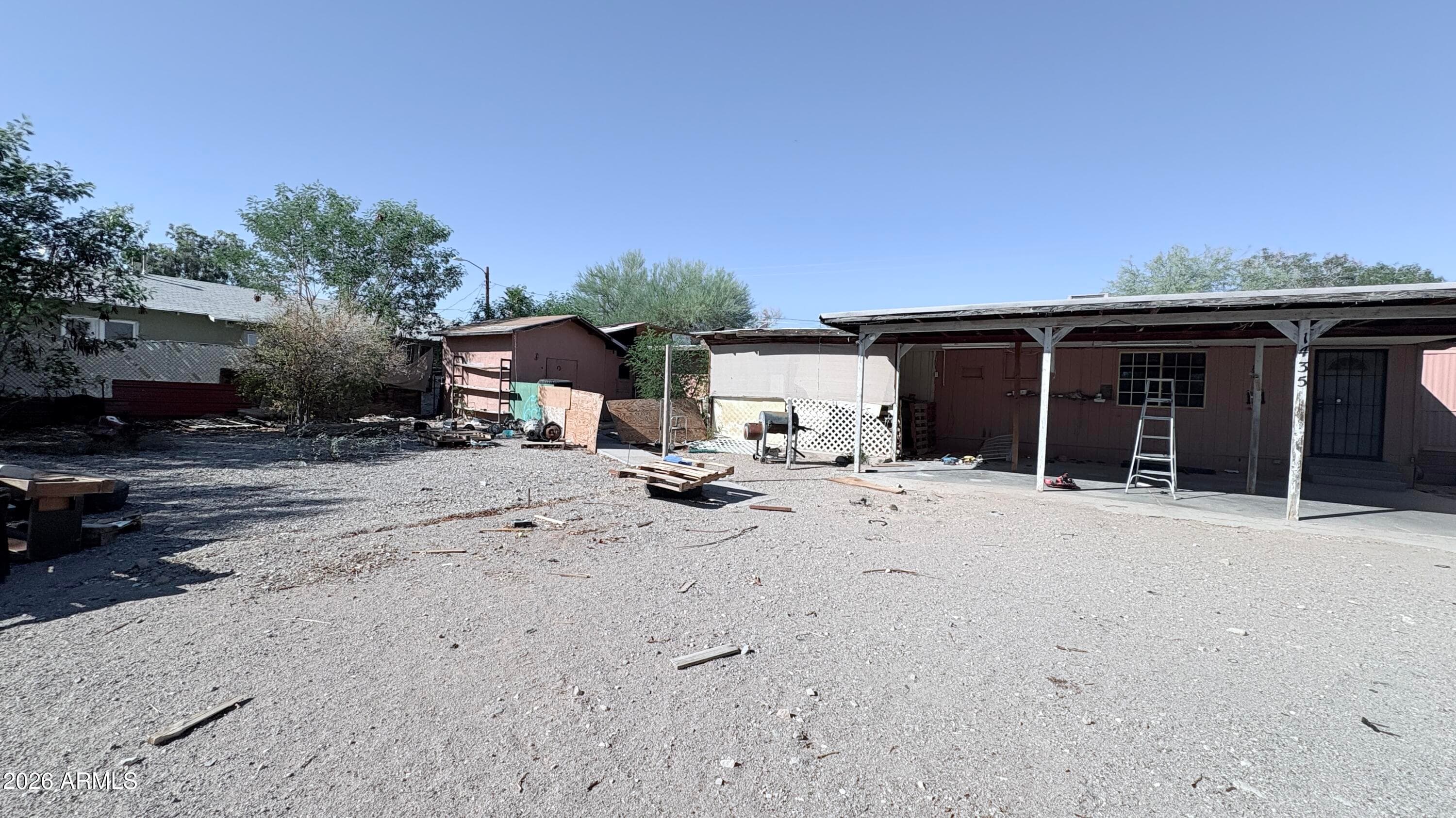 1435 N Cameron Avenue — photo 3
