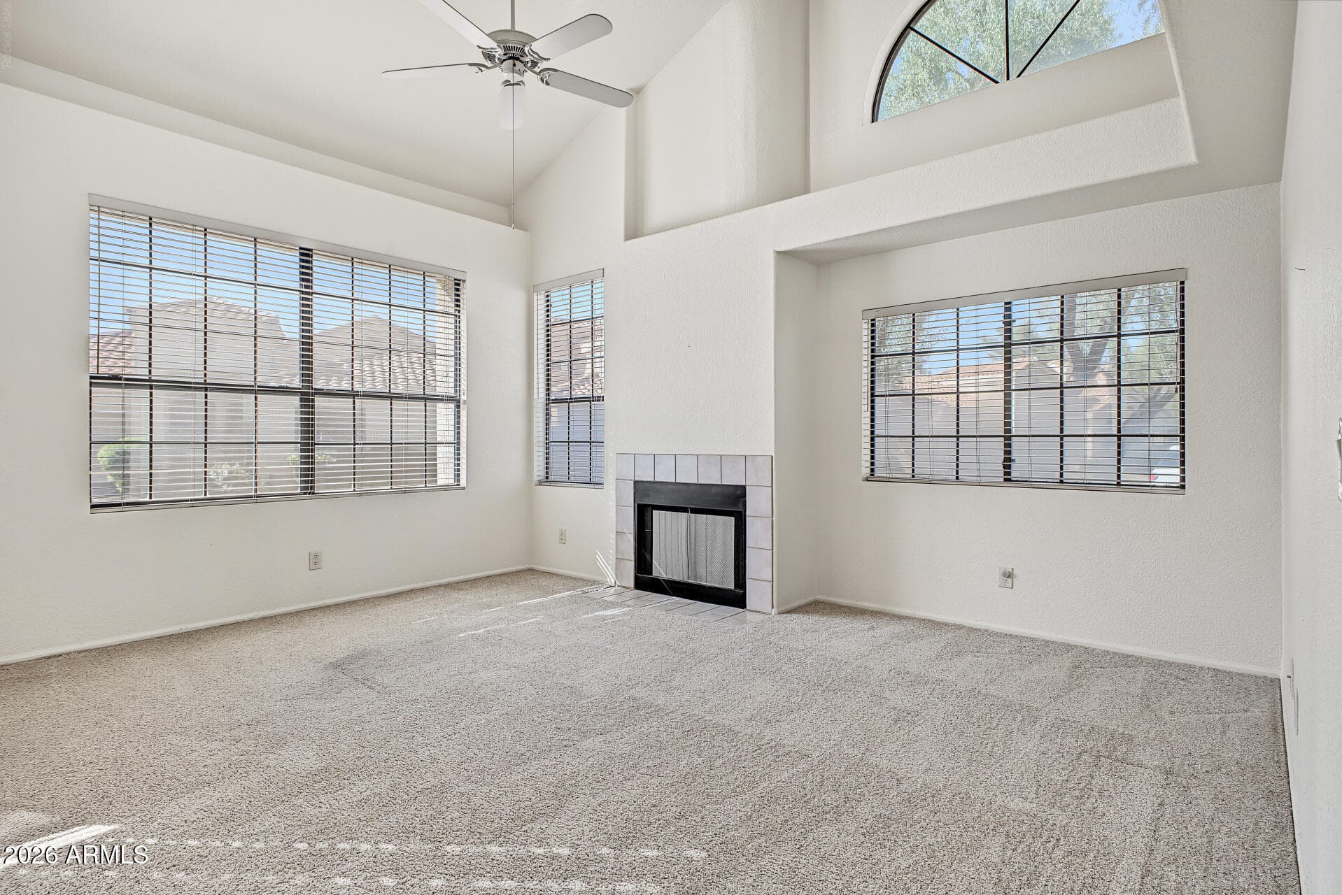 36 W Greentree Drive W — photo 4