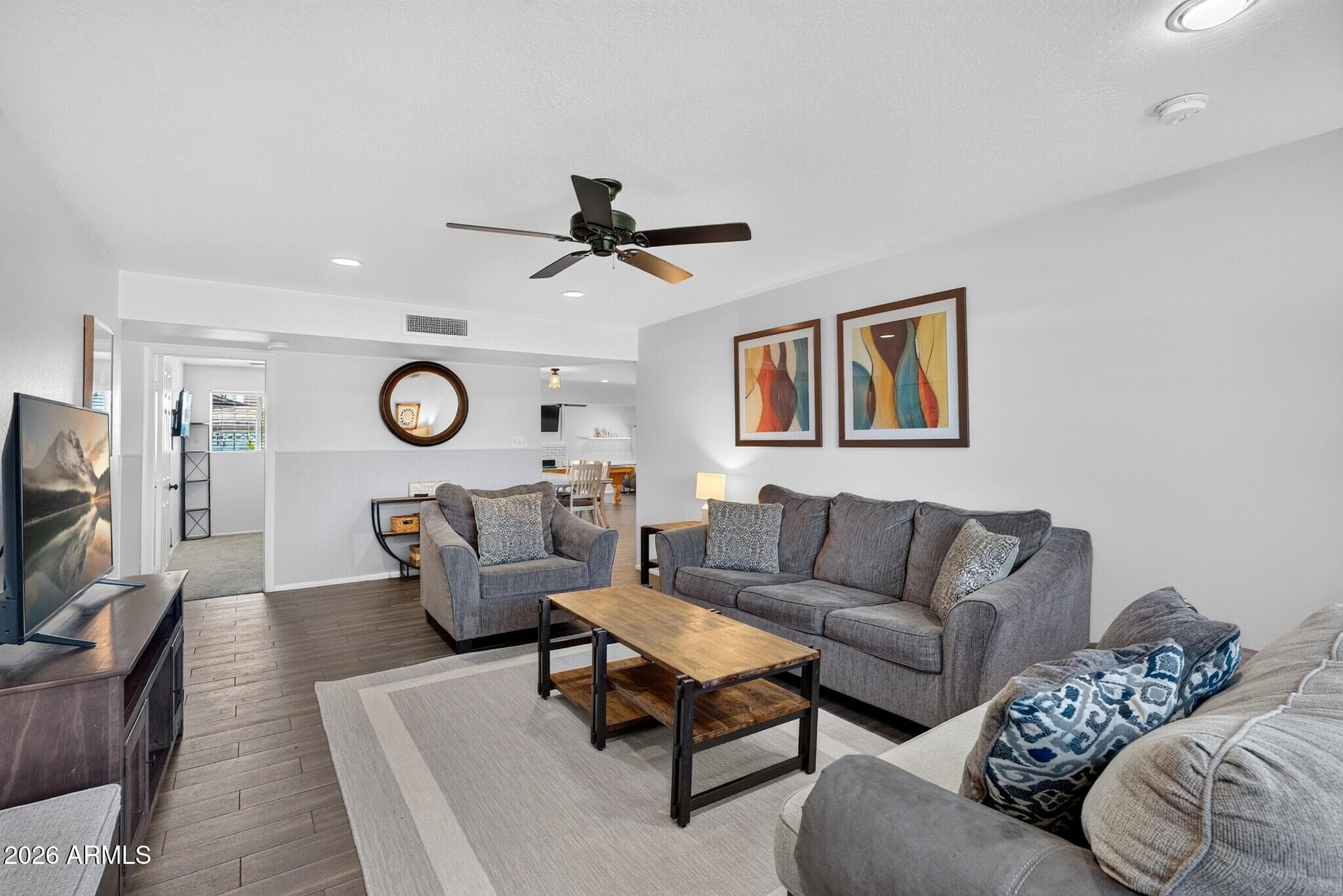 425 E Hermosa Drive — photo 4